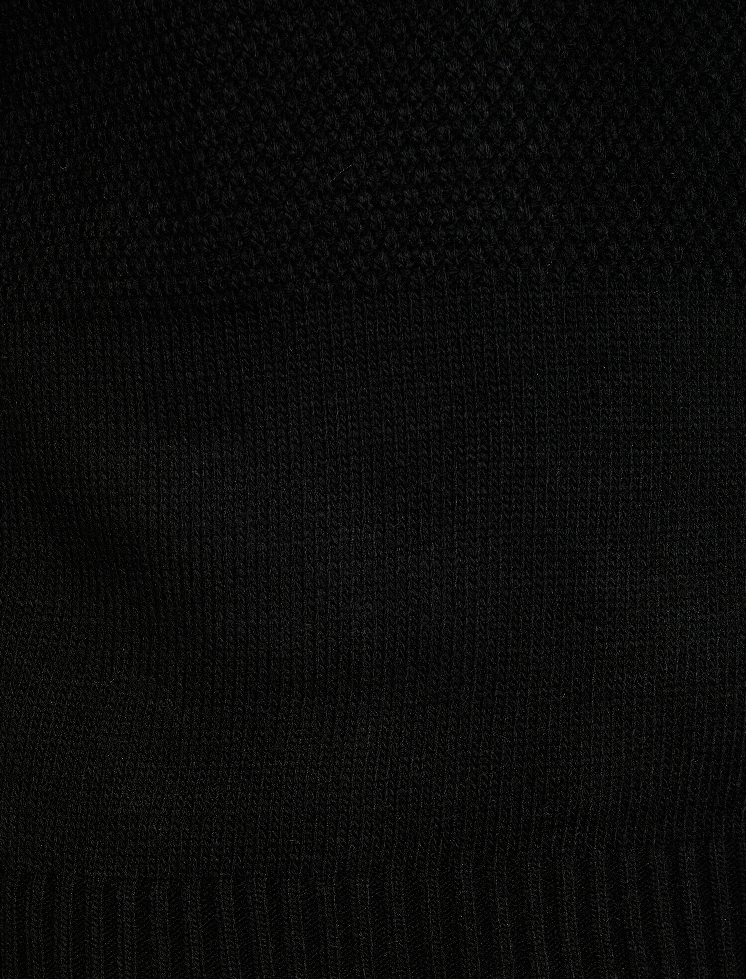   Yüksek Yaka Triko Kazak