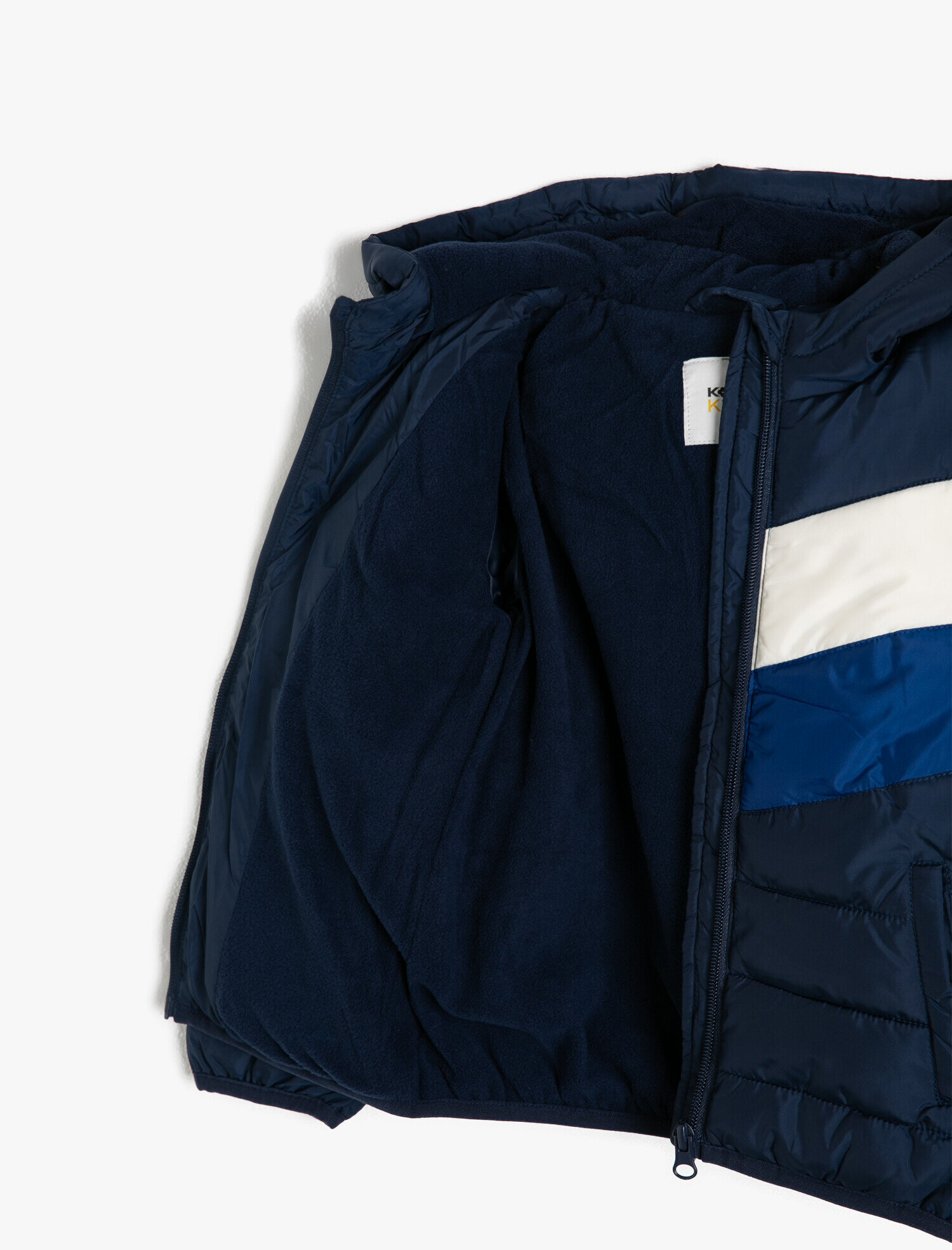  Erkek Çocuk Kapüşonlu Mont