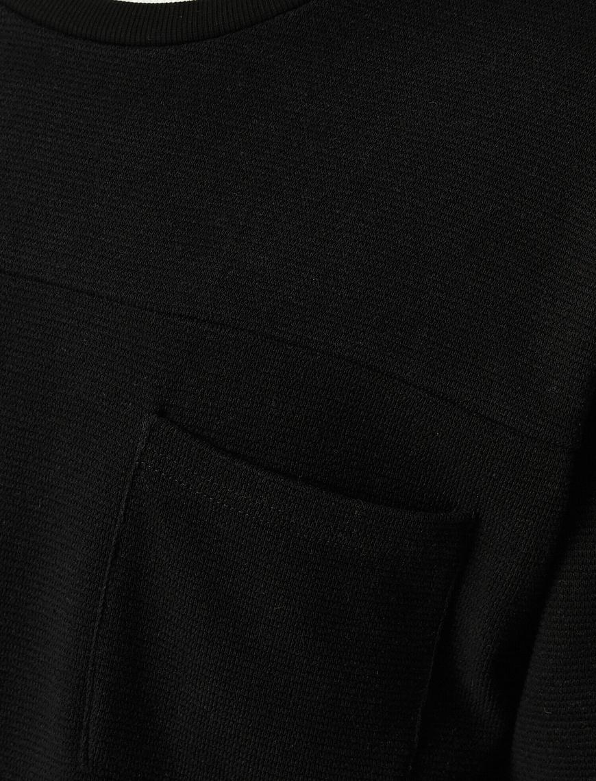  Göğüs Cepli Oversize Tişört