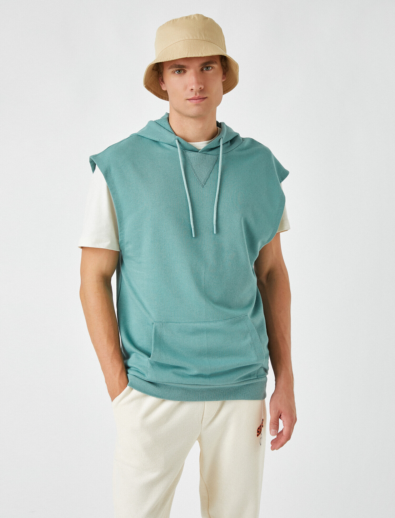 Kolsuz Kapşonlu Tişört Pamuklu