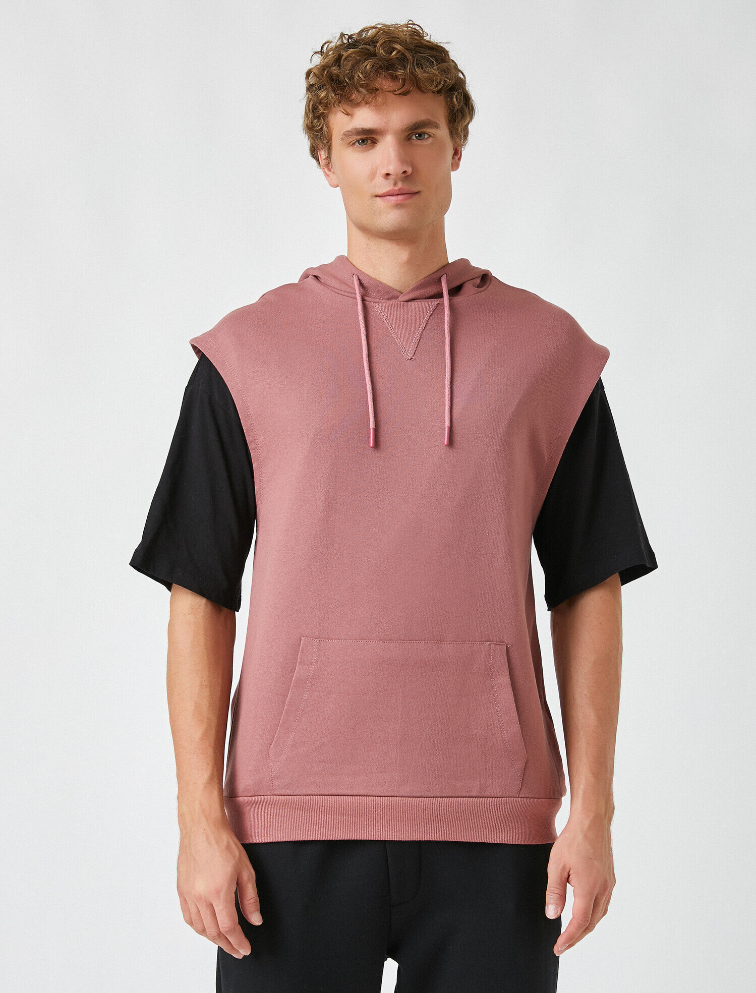 Kolsuz Kapşonlu Tişört Pamuklu