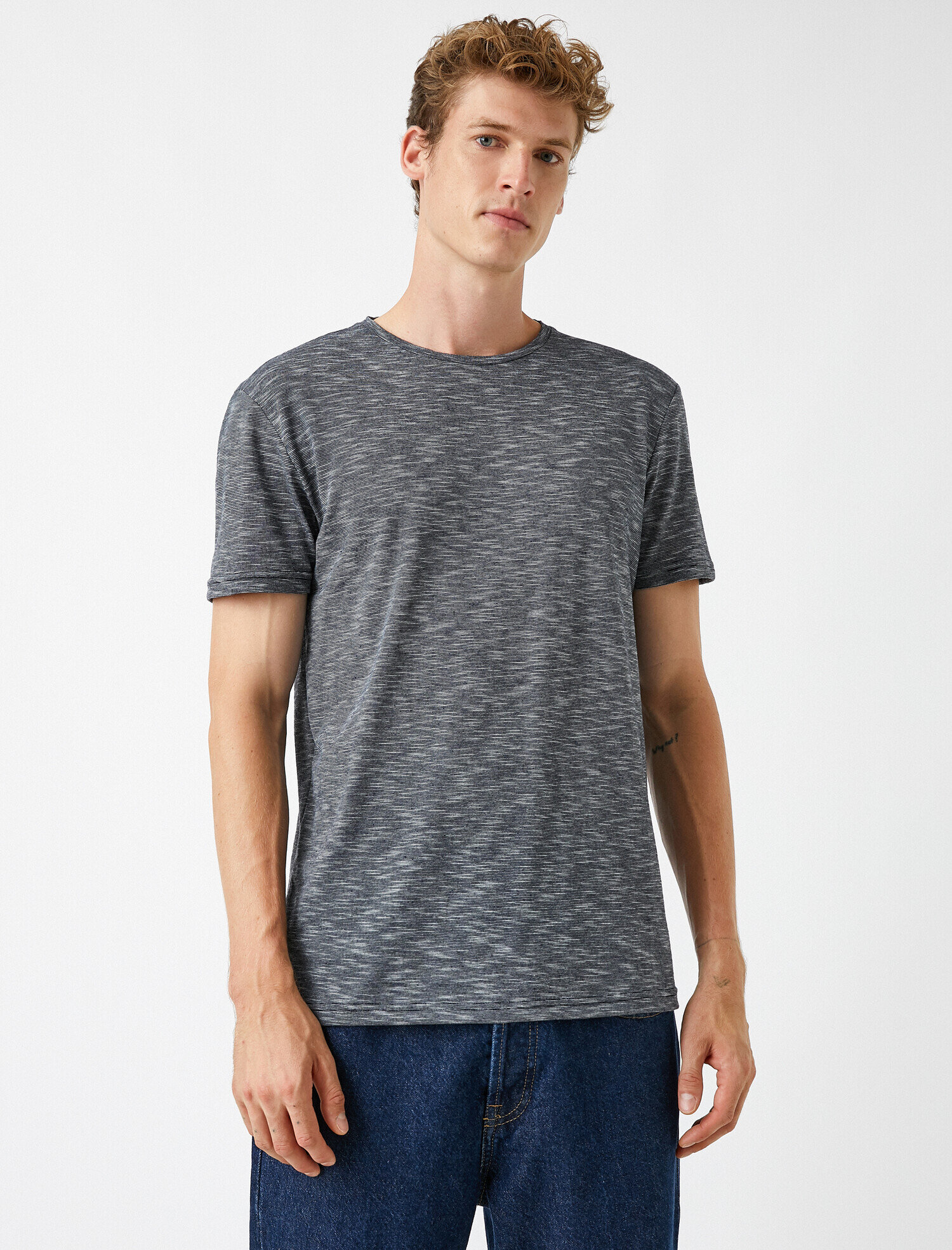   Kırçıllı Basic Tişört