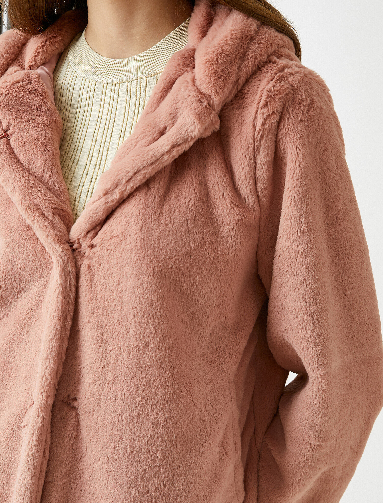   Kapüşonlu Suni Kürk Kısa Ceket