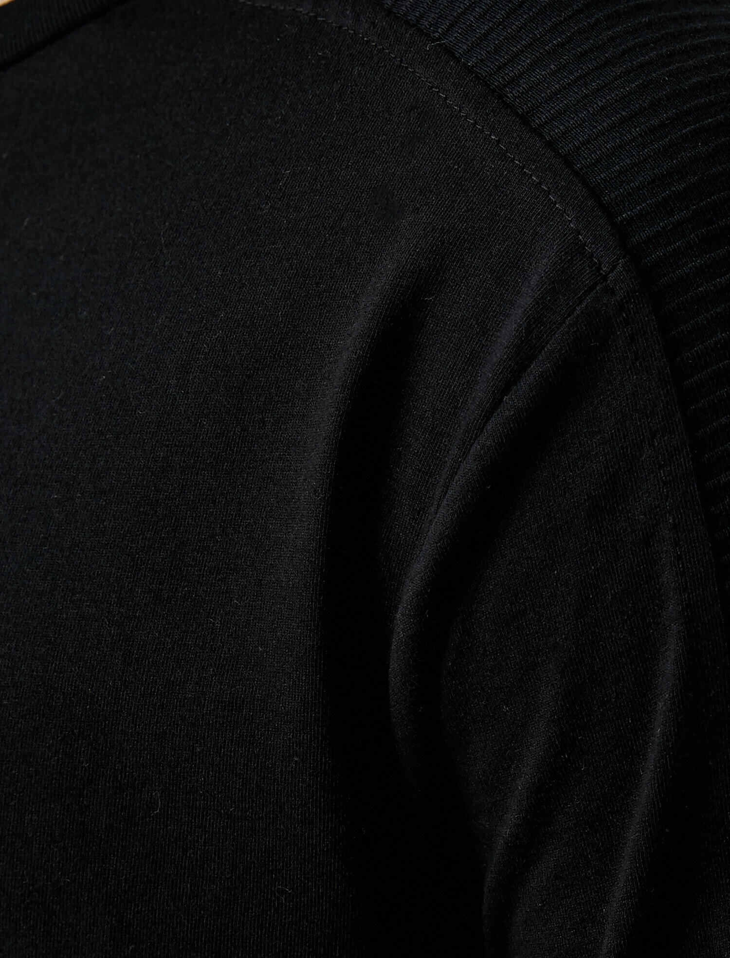   Slim Fit Basic Tişört Pamuklu