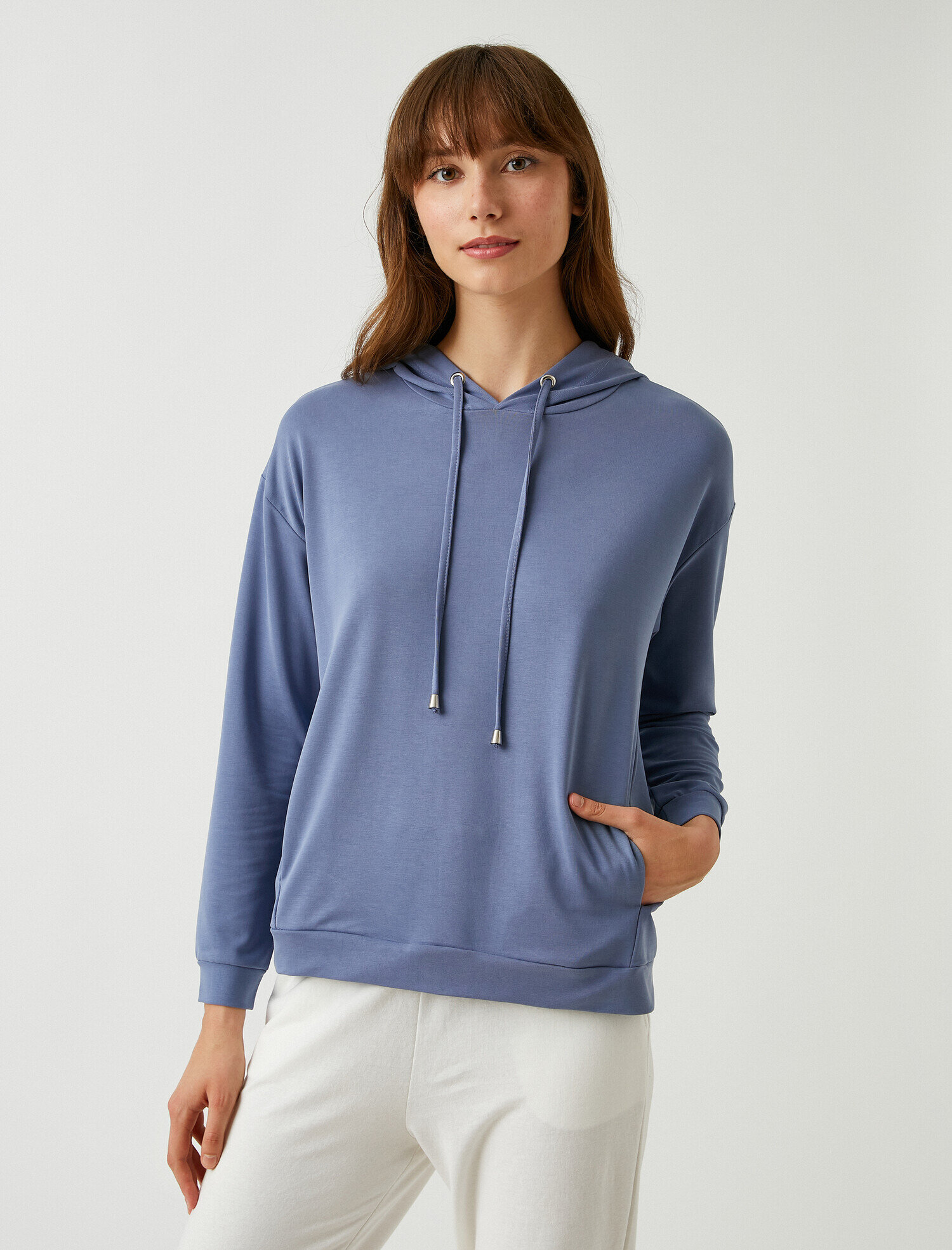 Kapüşonlu Cepli Sweatshirt