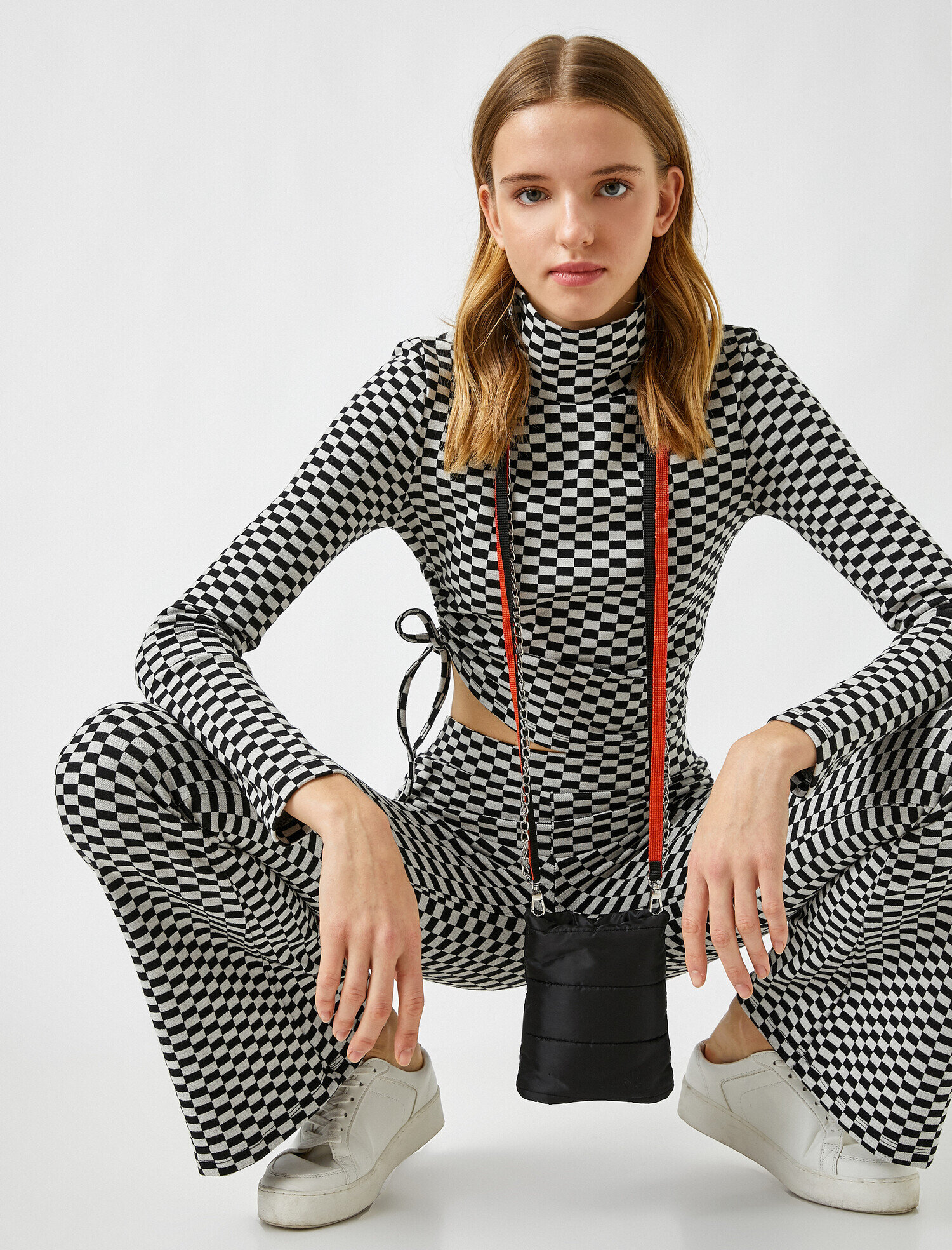  Kadın Şişme Çanta