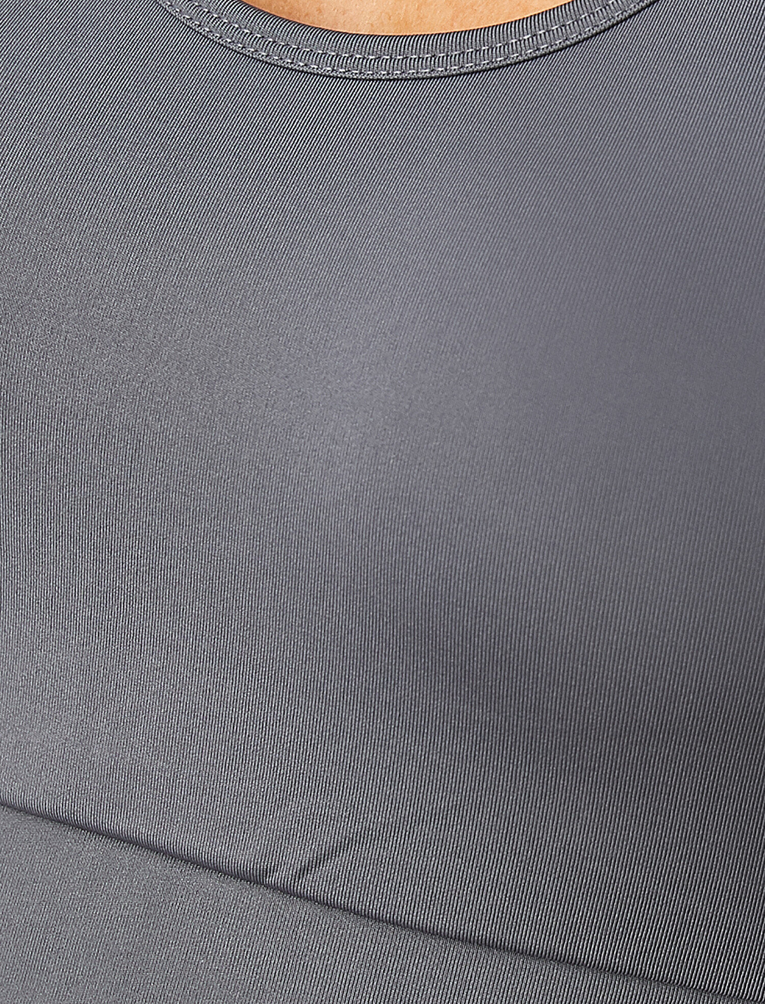   Sporcu Sütyeni Sırt Detaylı