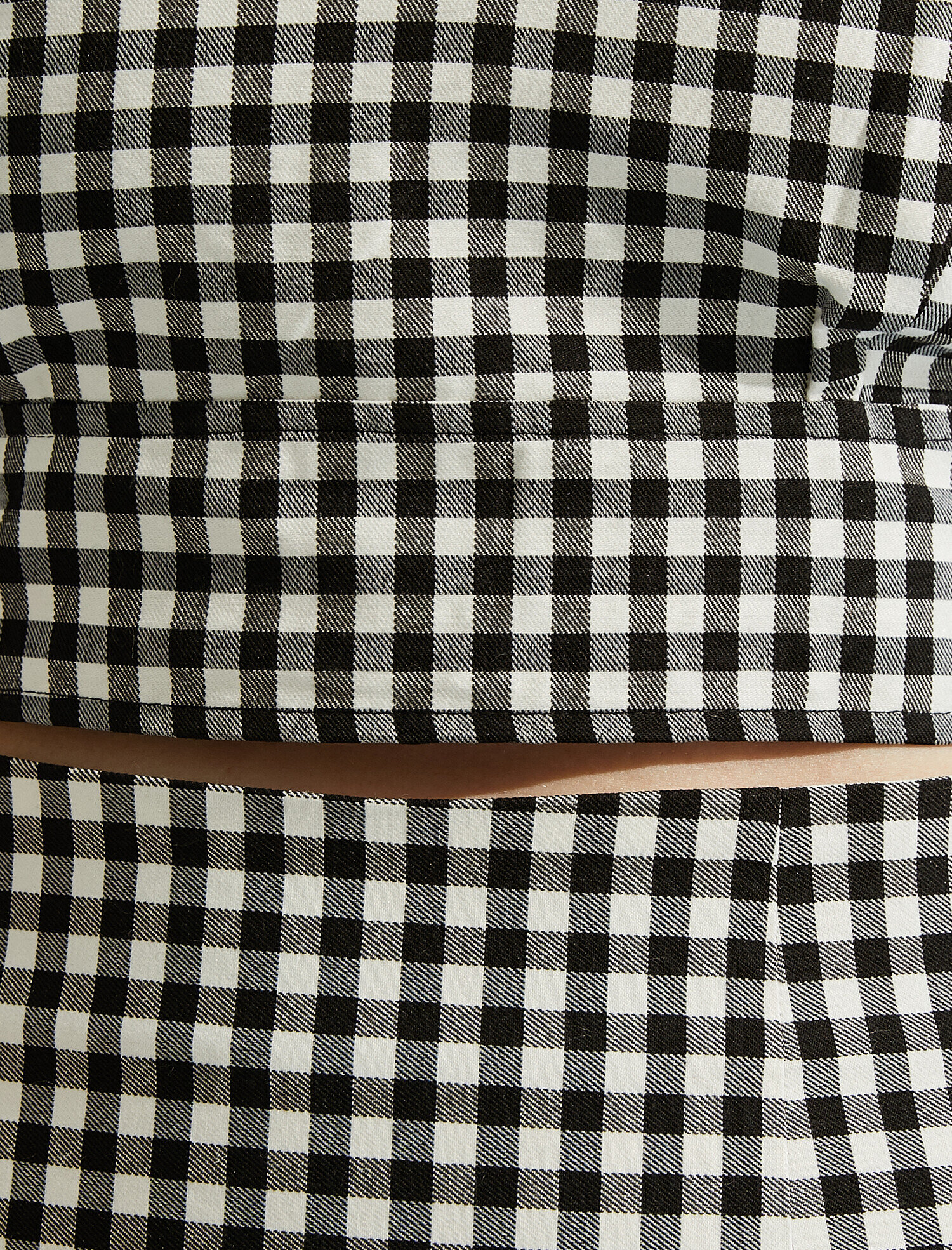  Kareli İnce Askılı Crop Top