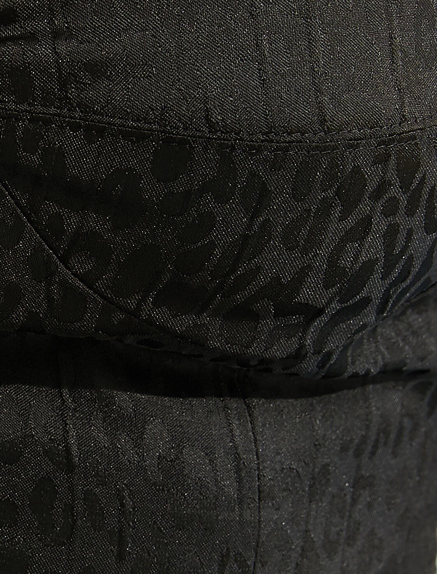   Derin V Yaka İnce Askılı Crop Top