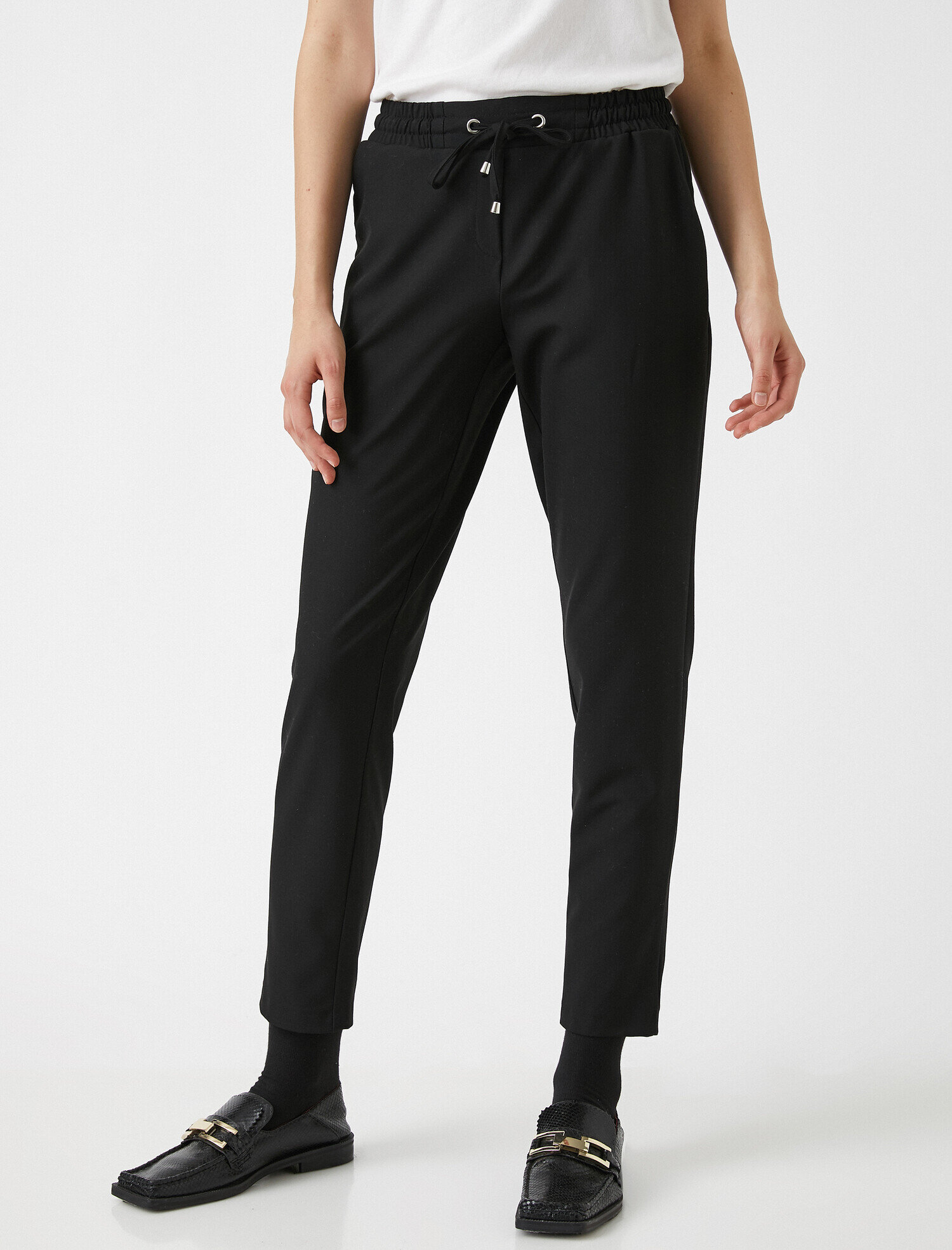   Beli Bağlamalı Pantolon Rahat Kesim