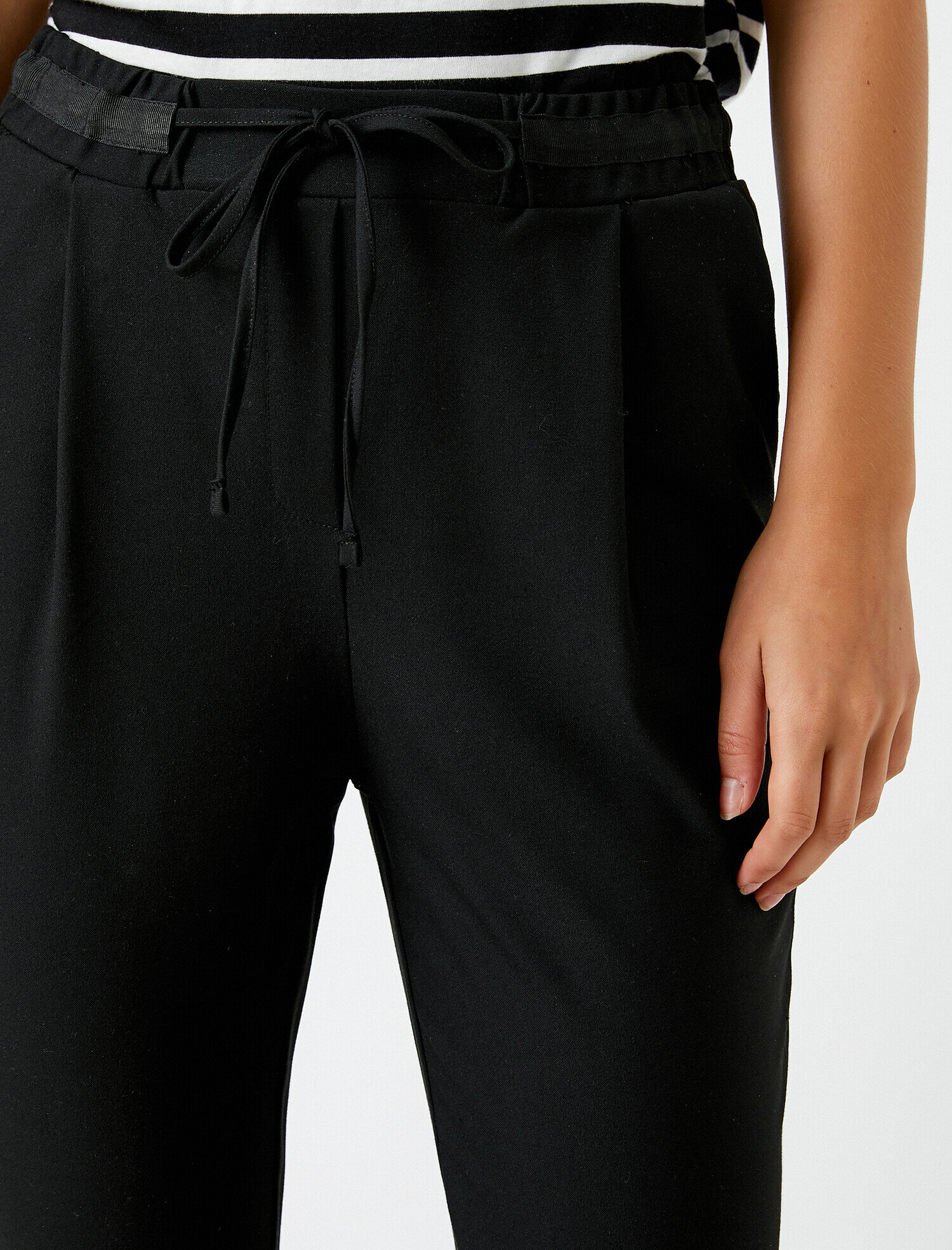 Jogger Pantolon Beli Bağcıklı