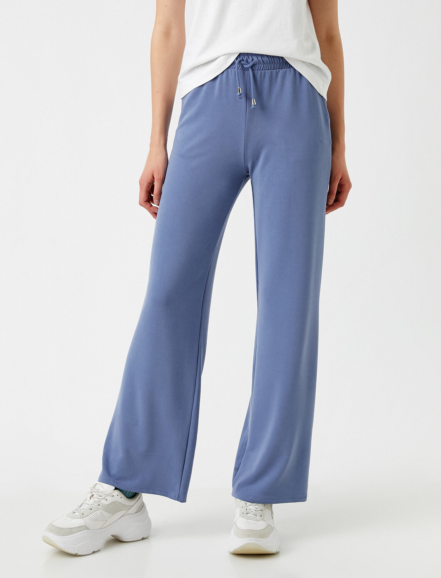   Belden Bağlamalı Geniş Paça Eşofman Altı