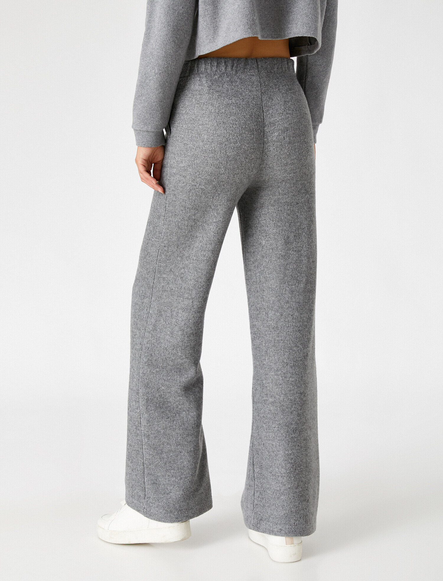 Cep Detaylı Pantolon