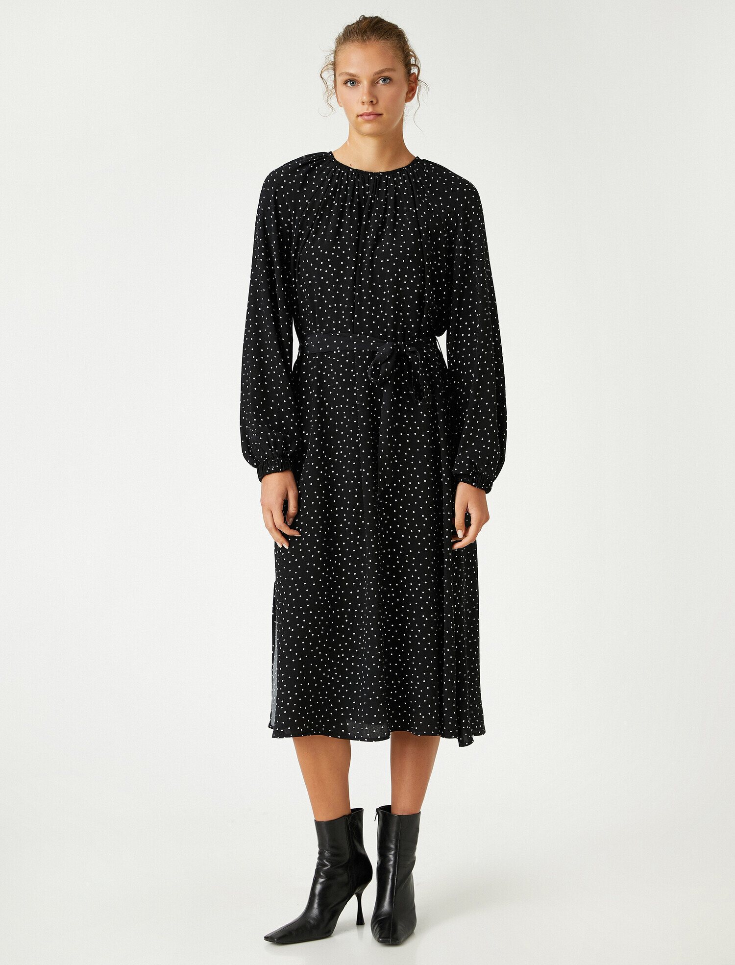   Puantiyeli Uzun Kollu Beli Lastikli Midi Elbise