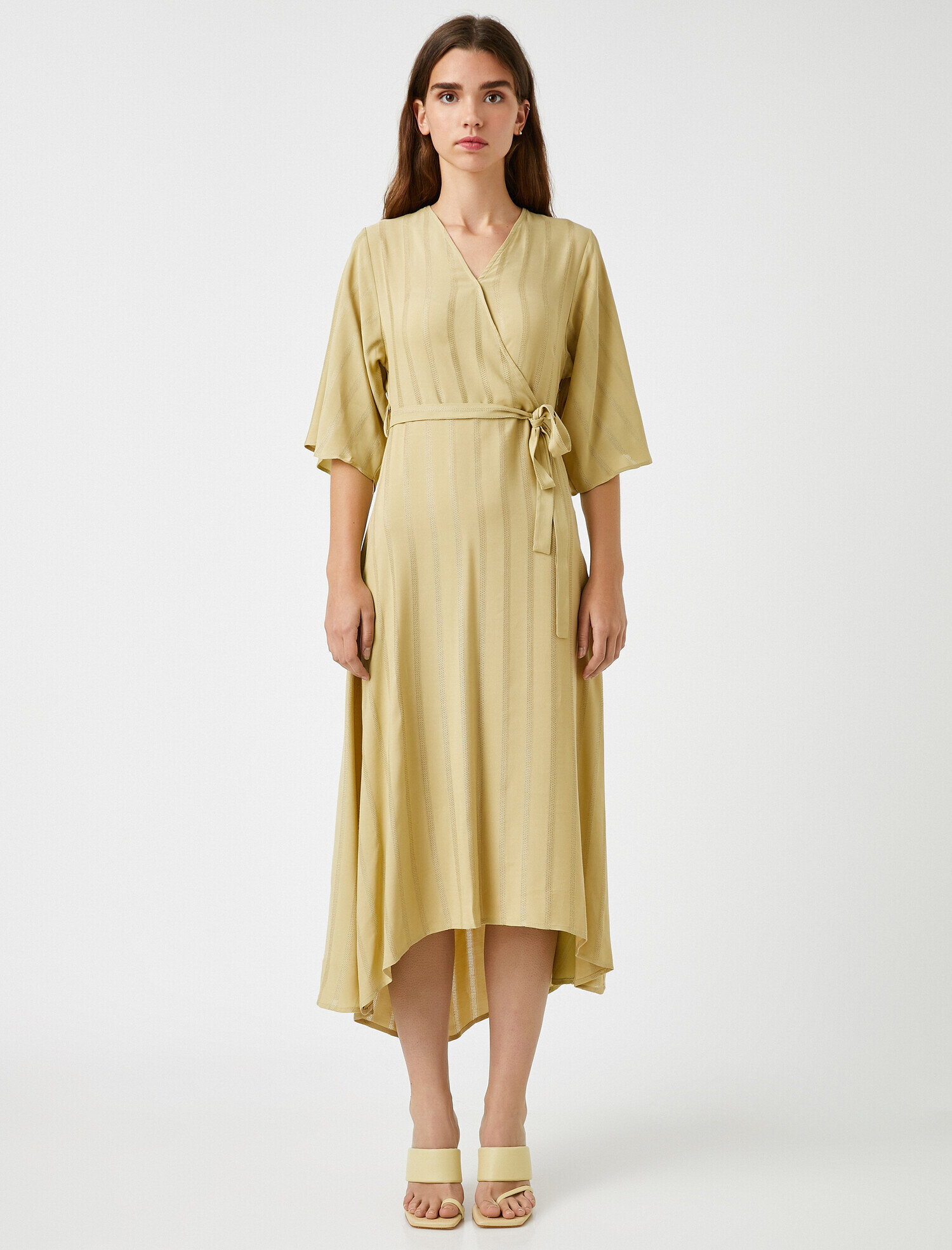 Kısa Kollu Elbise Midi