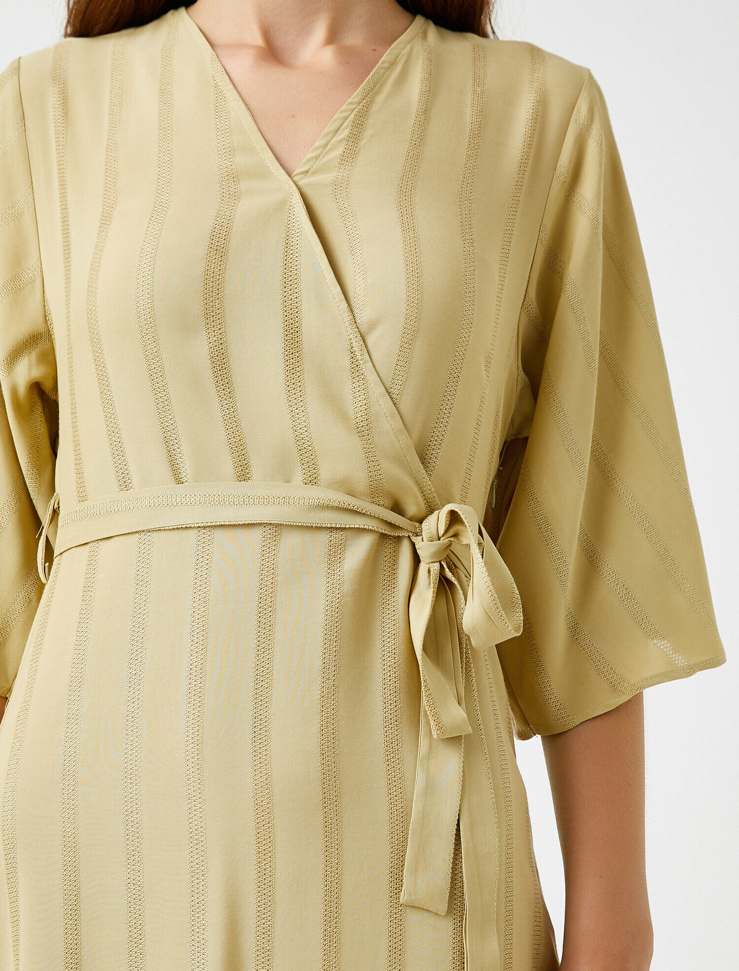 Kısa Kollu Elbise Midi