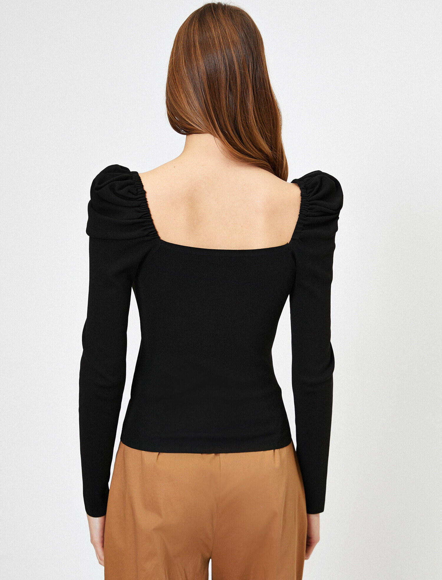   Balon Kol Detaylı Kare Yaka Triko Kazak