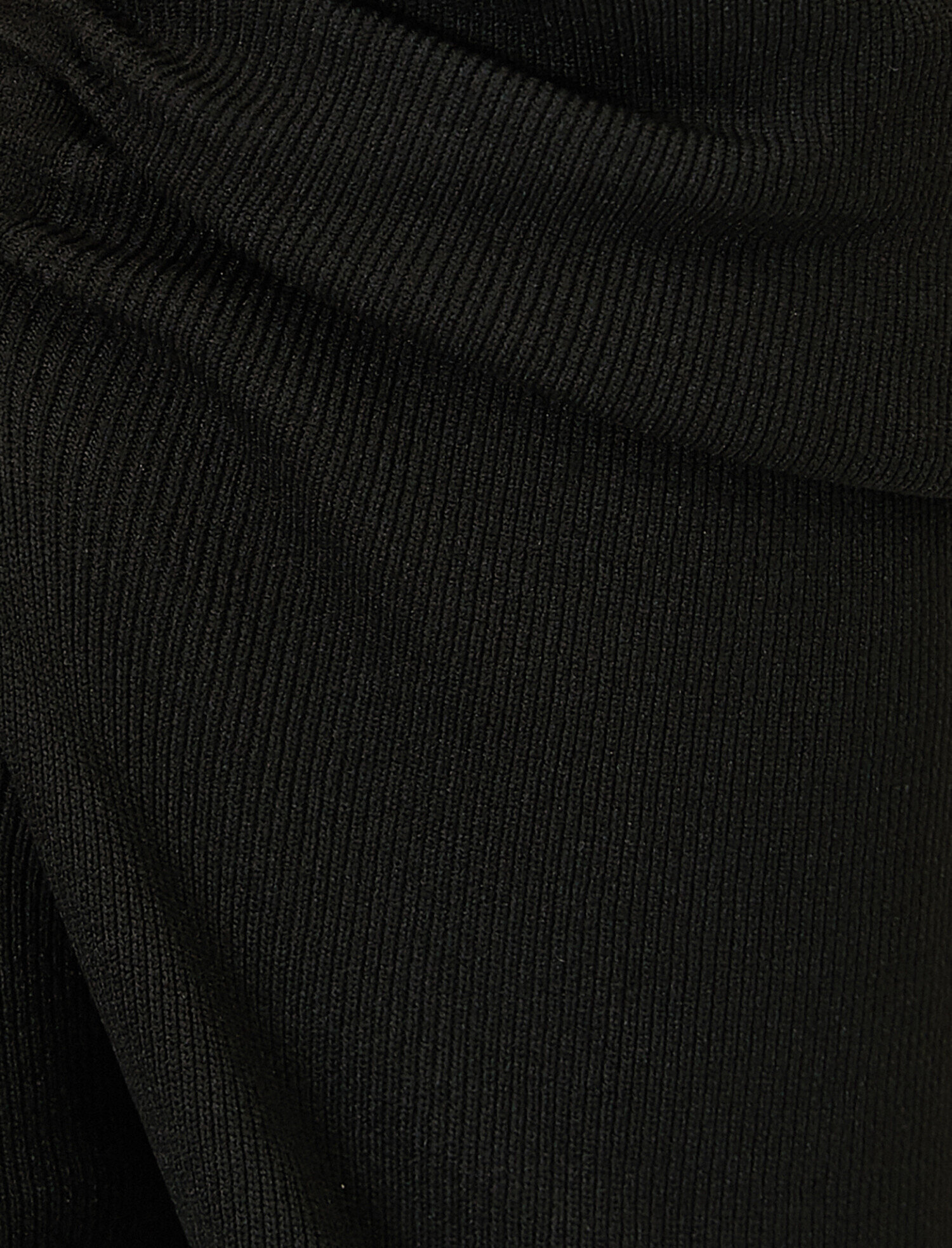   Balon Kol Detaylı Kare Yaka Triko Kazak