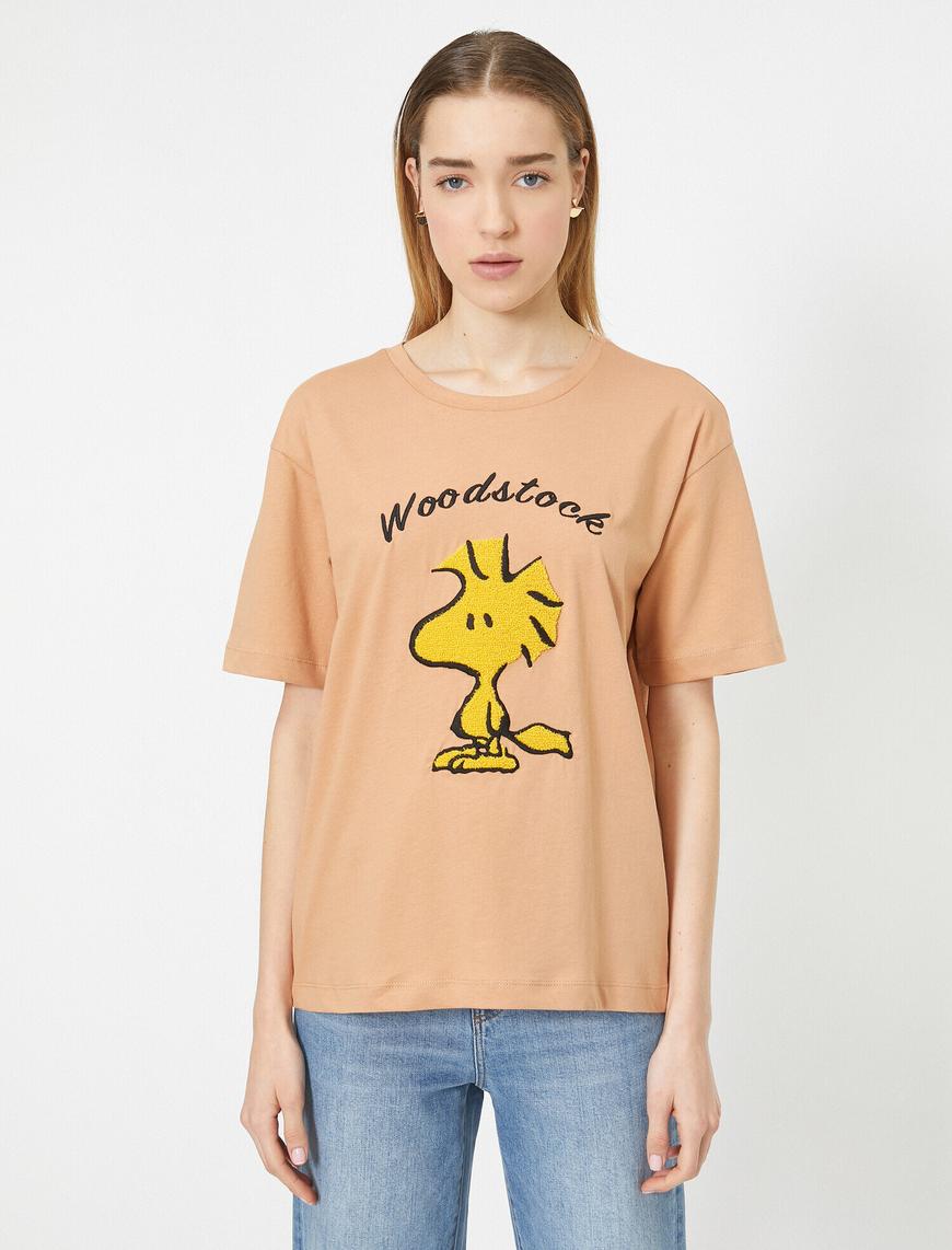   Snoopy Baskılı Bisiklet Yaka Kısa Kollu Lisanslı Tişört