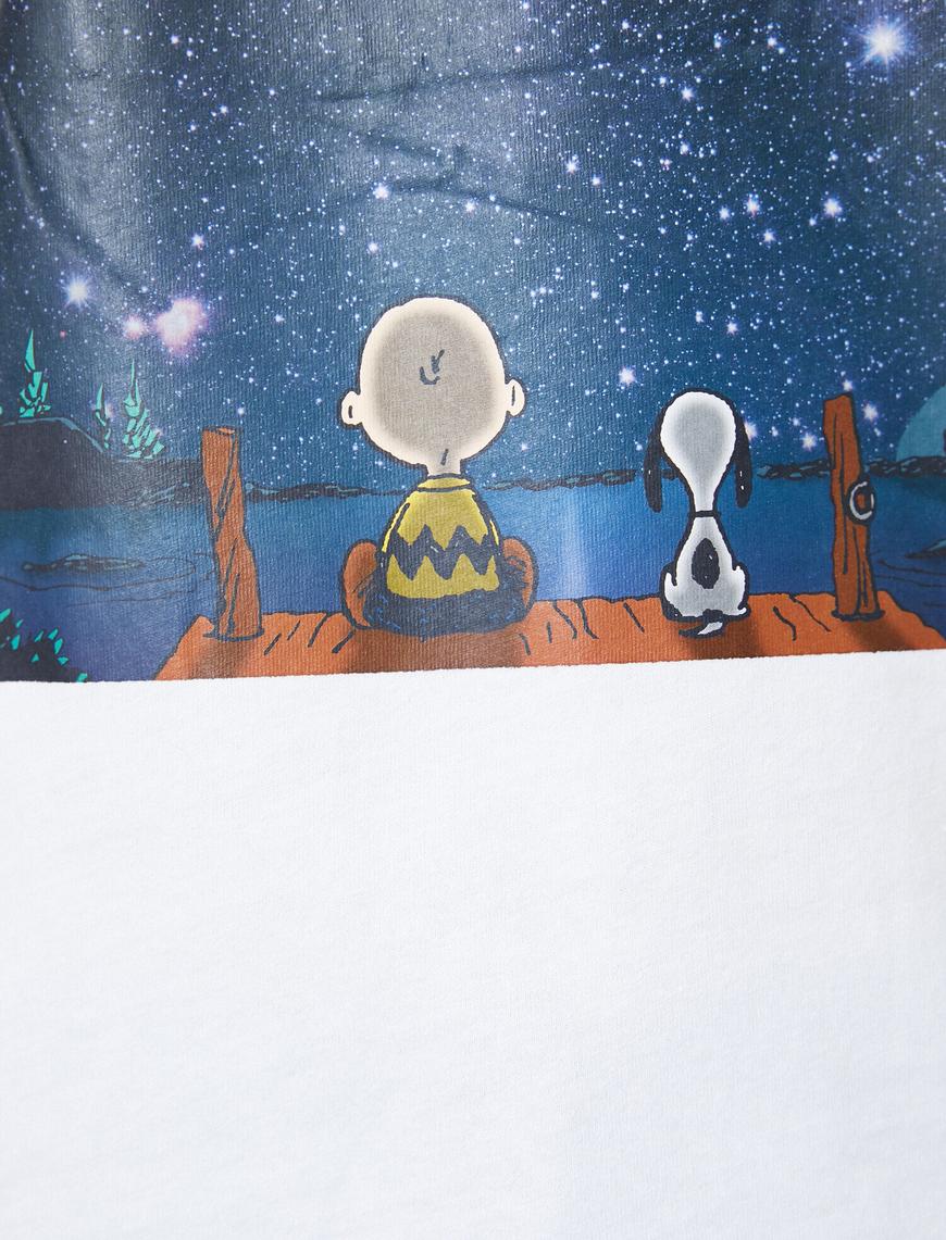   Peanuts Baskılı Bisiklet Yaka Lisanslı Tişört