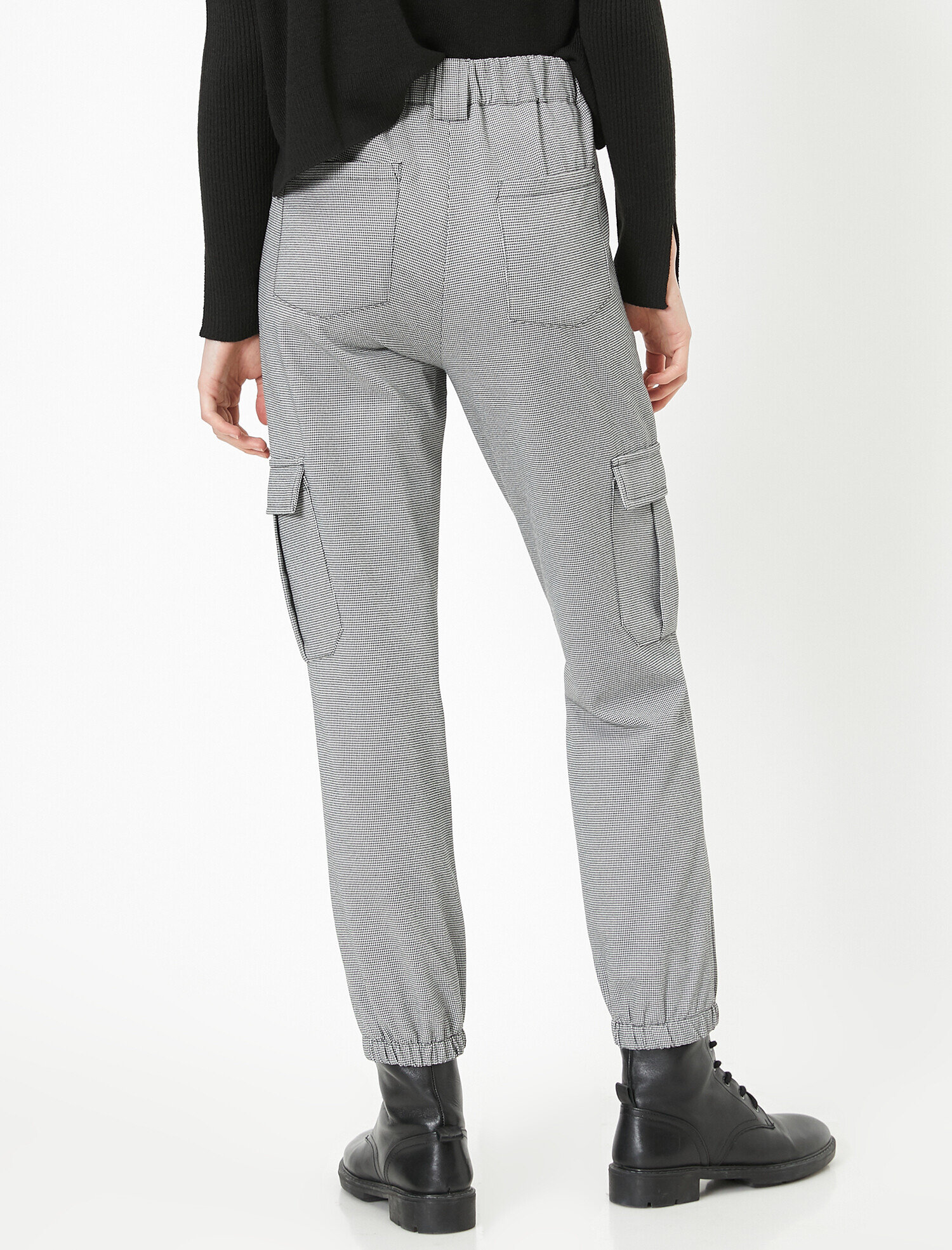   Ekoseli Cep Detaylı Kargo Pantolon