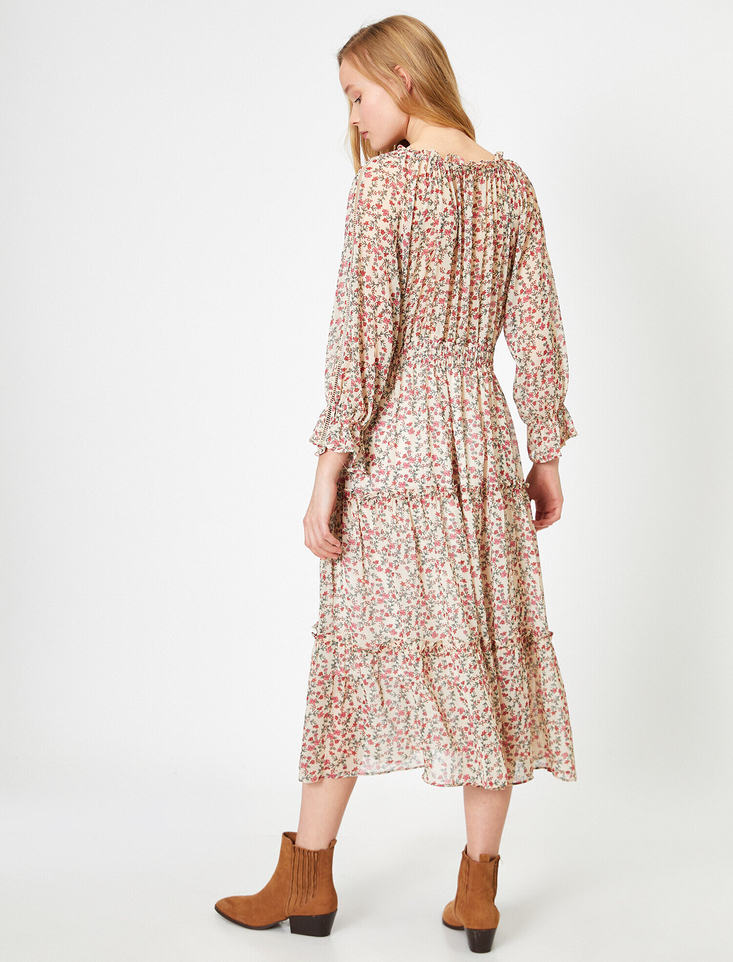   Çiçek Desenli Yakası Büzgülü Şifon Elbise