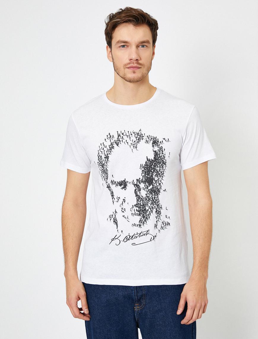   Atatürk Baskılı Tişört