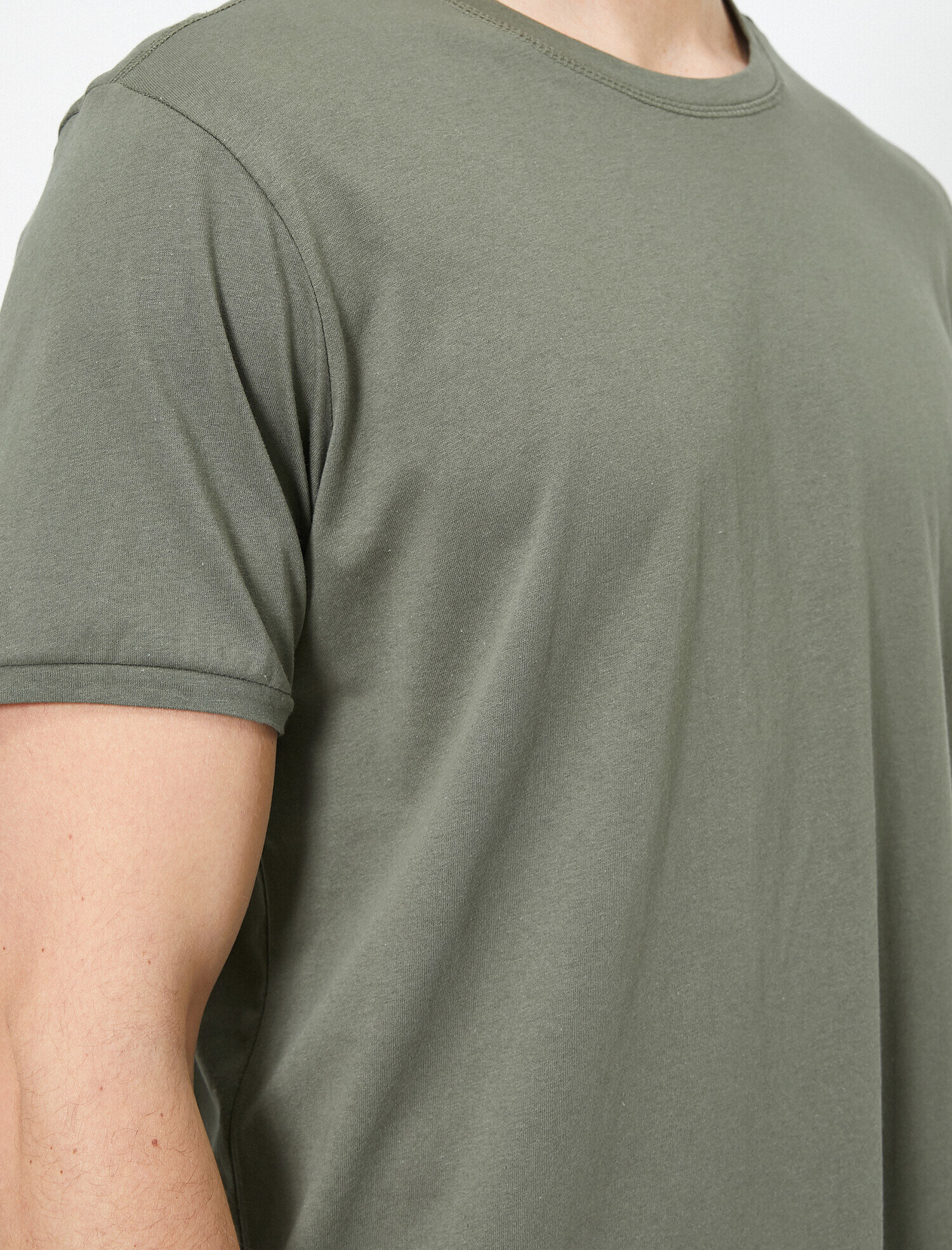   Bisiklet Yaka Kısa Kollu Pamuklu Tişört