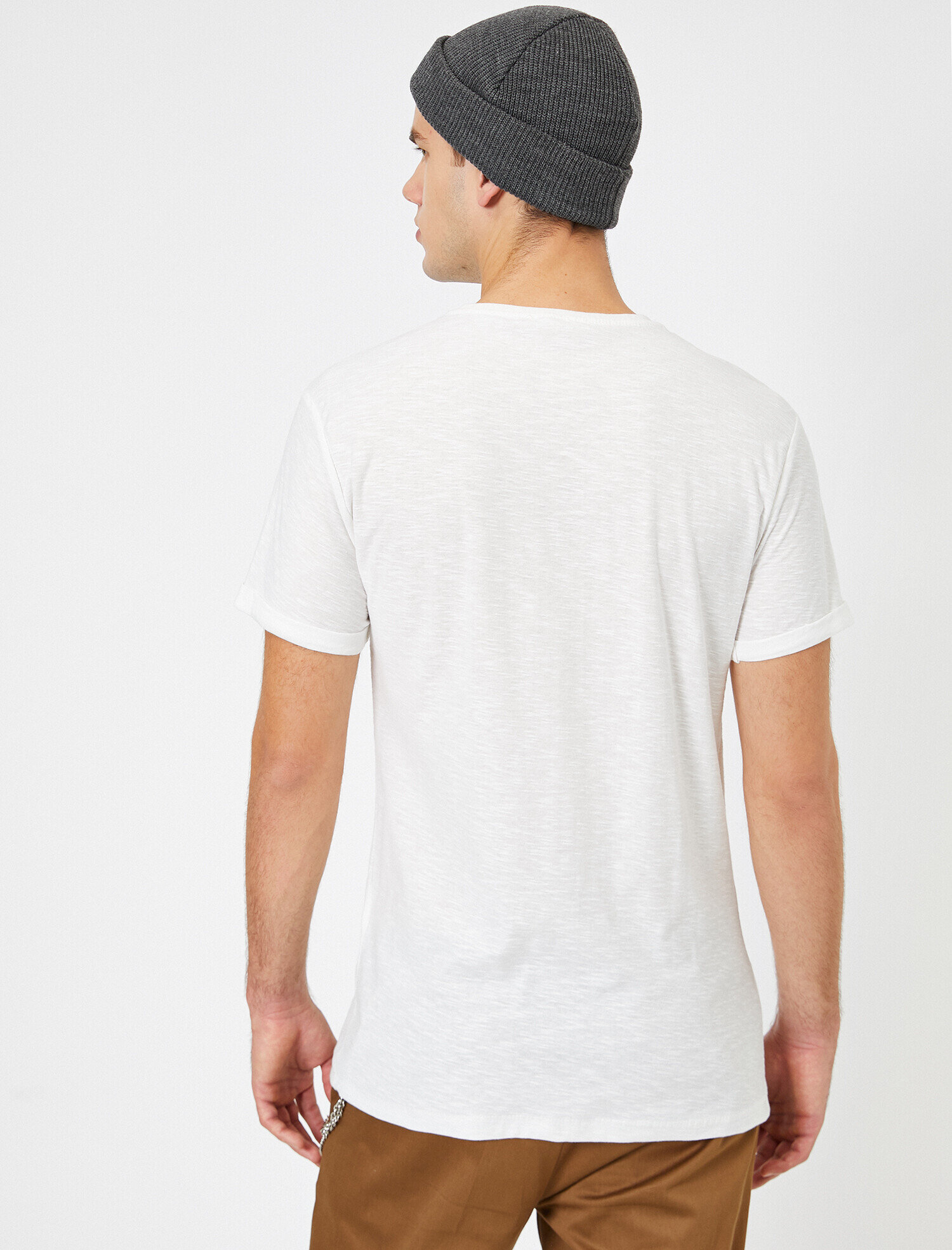   Bisiklet Yaka Cep Detaylı Flamlı Kumaş Dar Kesim Basic Tişört