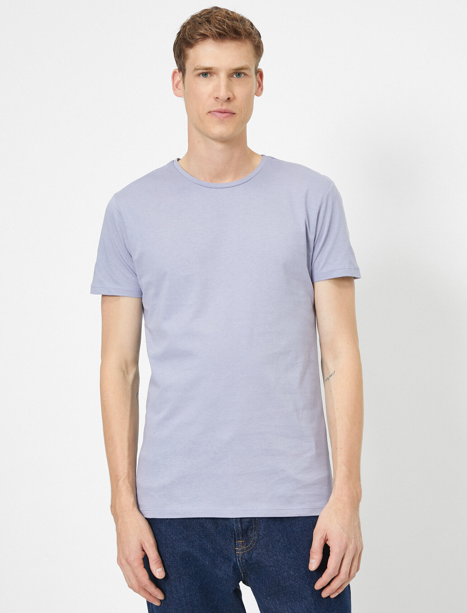   Bisiklet Yaka Pamuklu Dar Kesim Basic Tişört