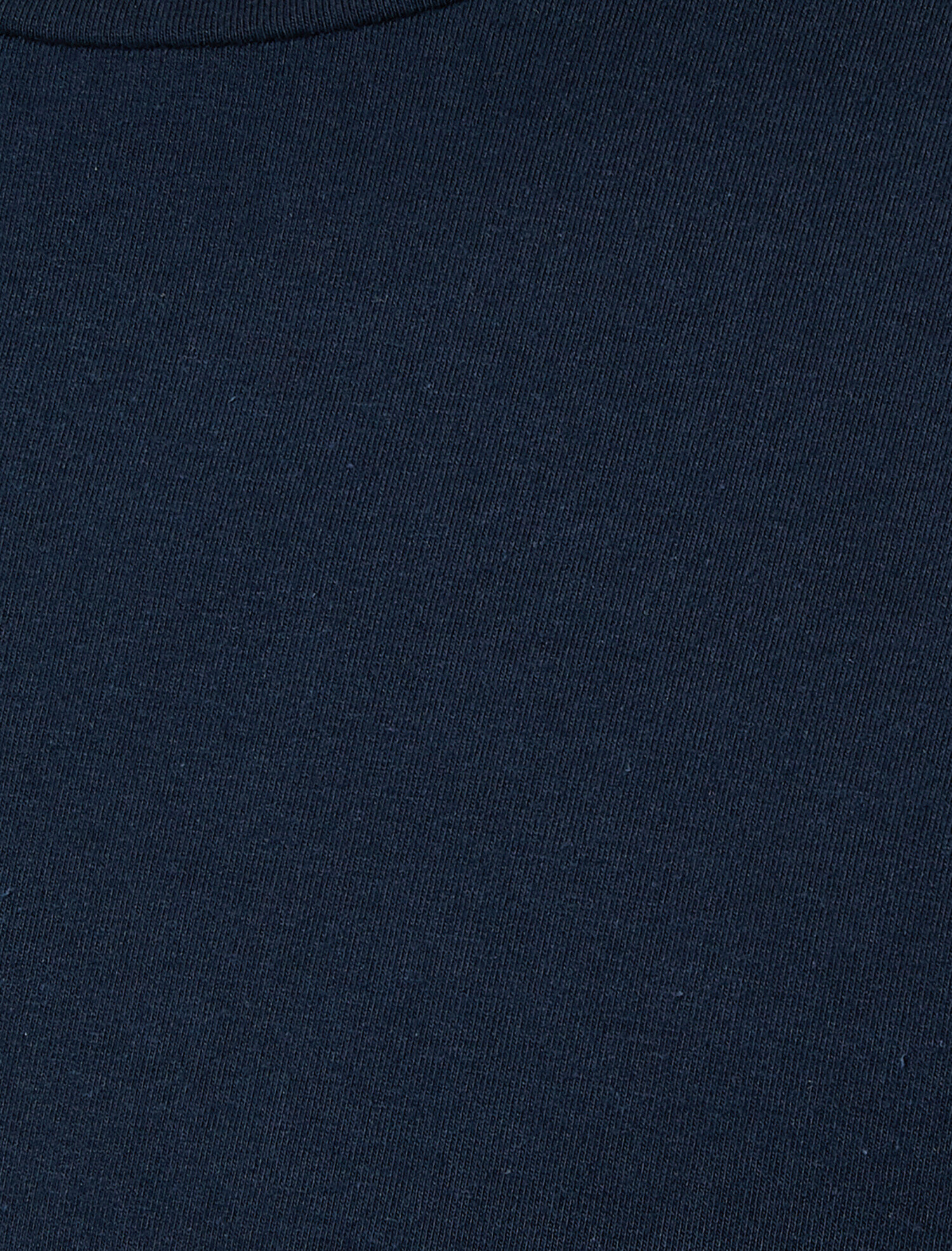 Bisiklet Yaka Dar Kesim Tişört