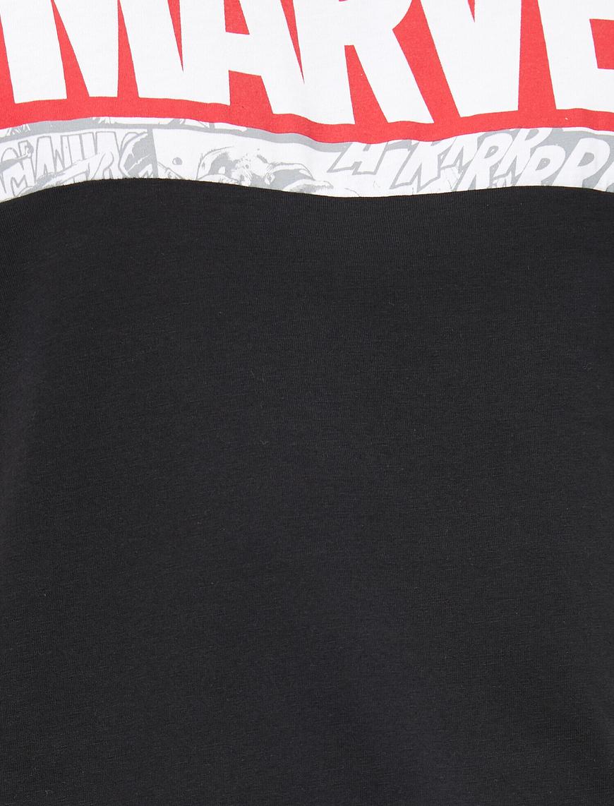   Marvel Baskılı Baskılı T-Shirt