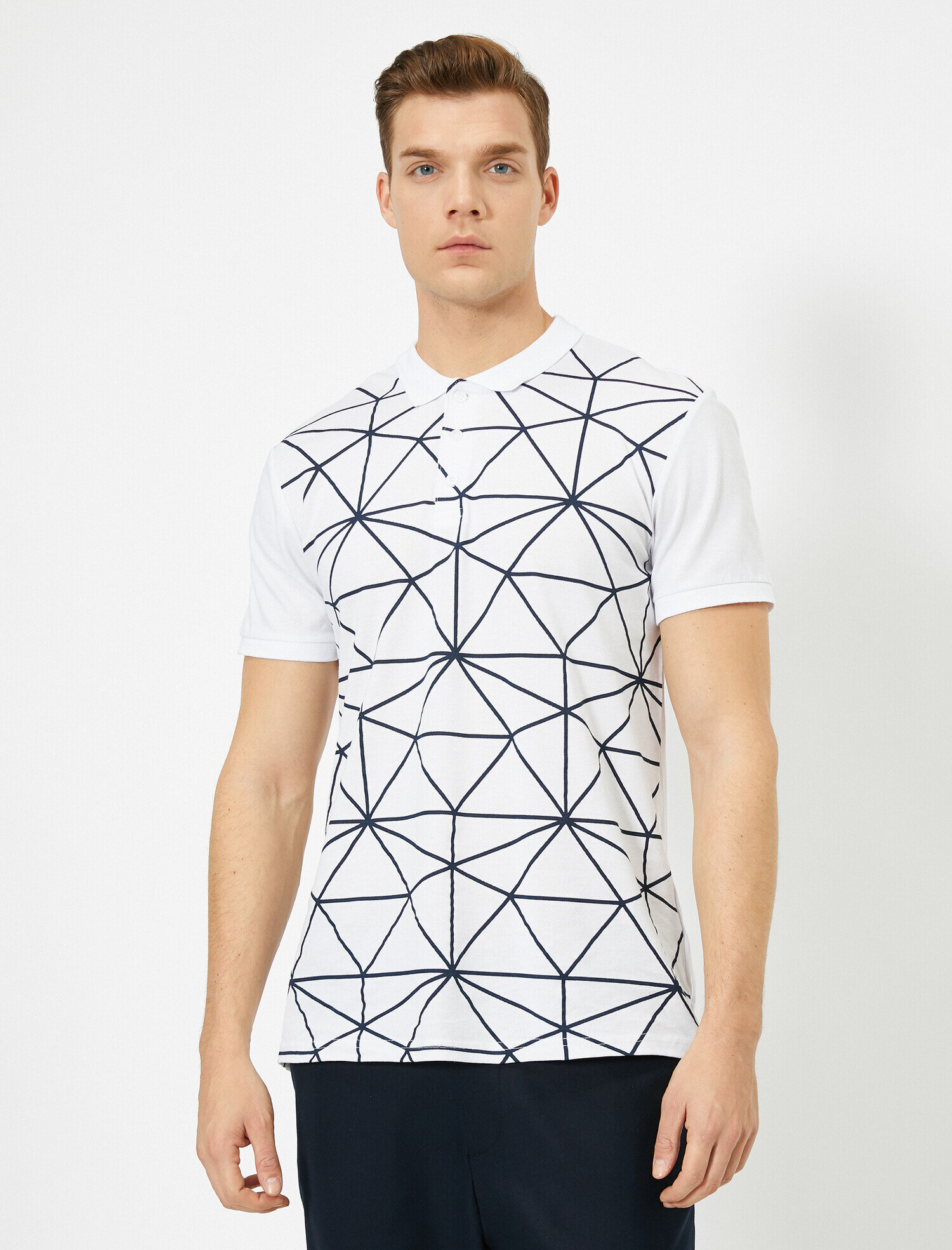   Polo Yaka Dar Kesim Tişört Baskılı