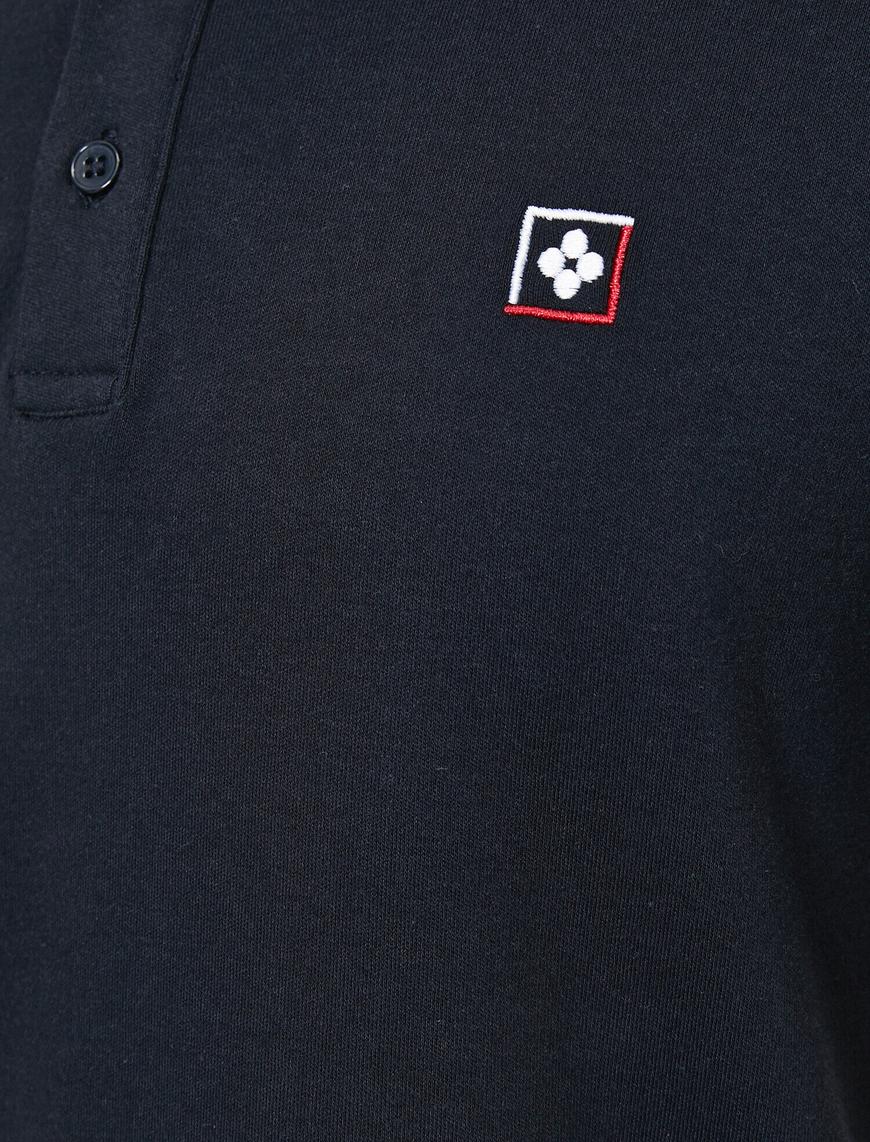   Polo Yaka Kısa Kollu İşlemeli Tişört