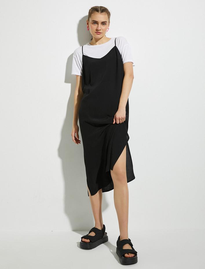  Yırtmaç Detaylı Elbise