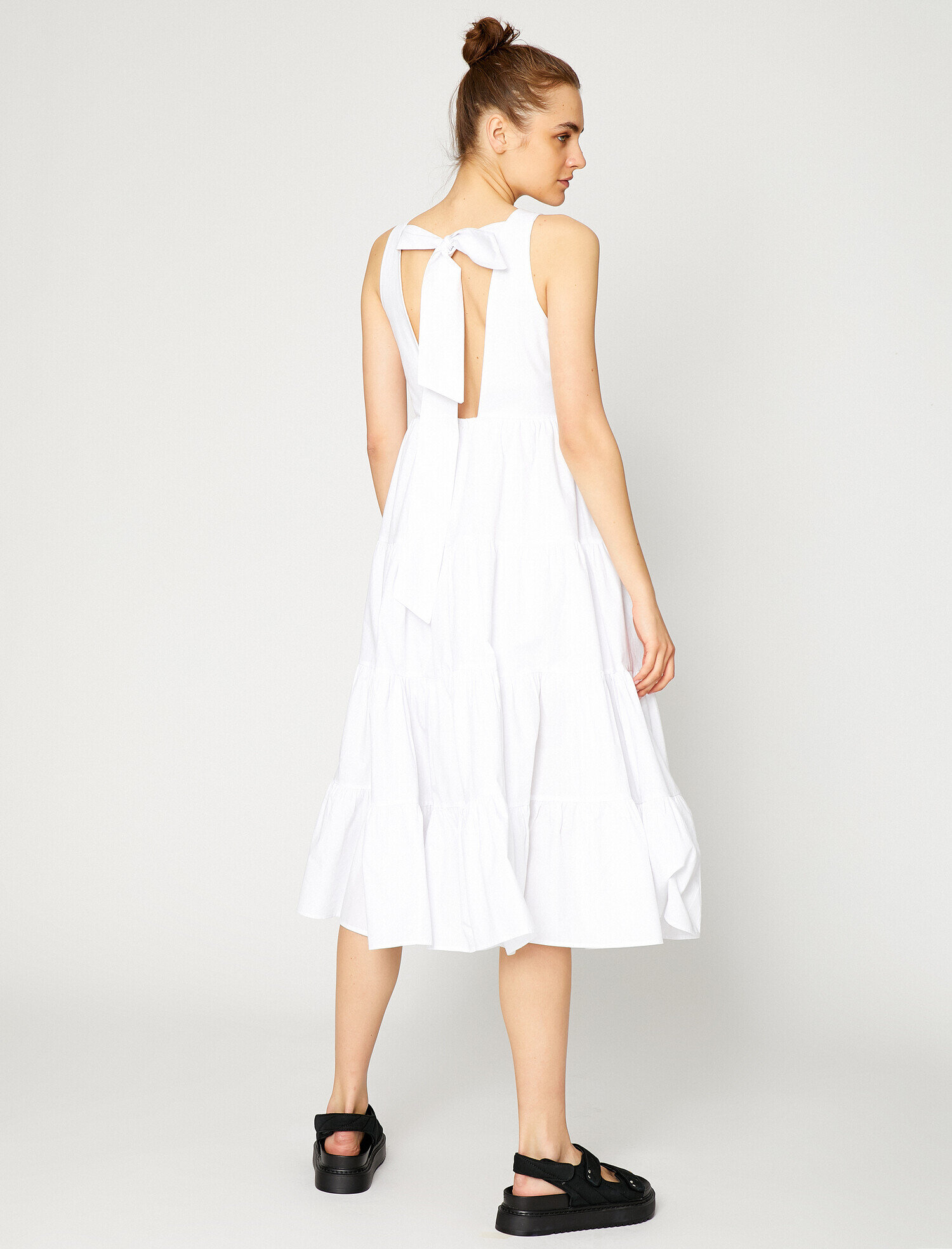 Uzun Elbise Poplin Halter Yaka