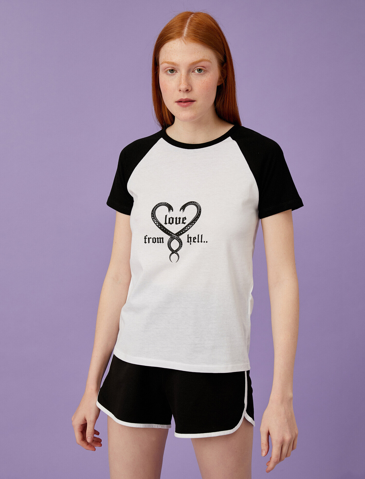   Renk Bloklu Tişört Yazılı Baskılı Pamuklu