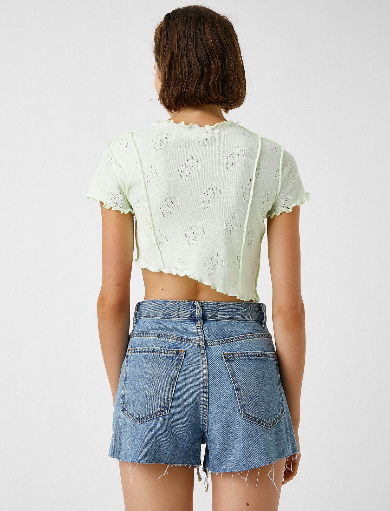   Kelebek Detaylı Tişört Crop Kısa Kollu Pamuklu