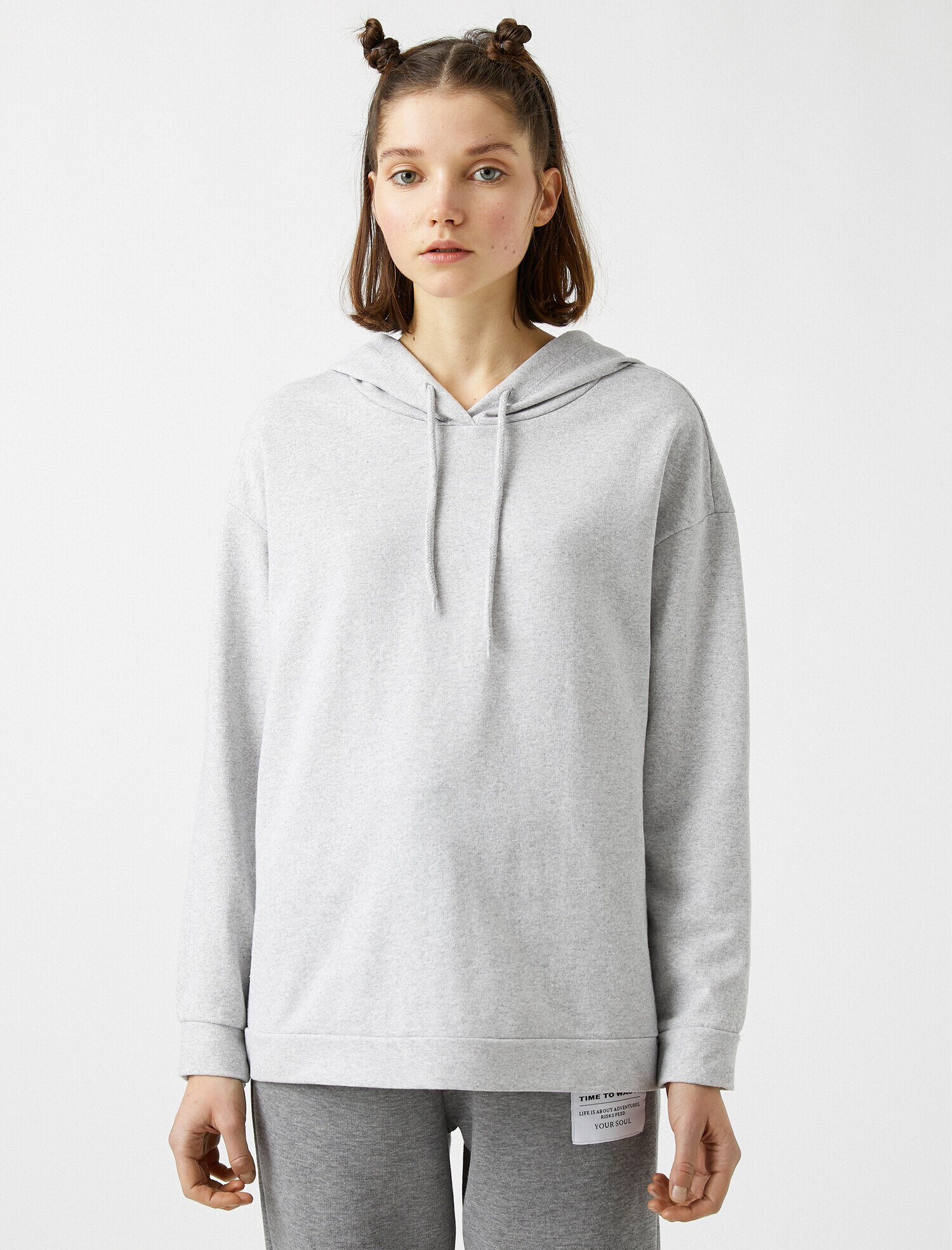   Kapüşonlu Sweatshirt