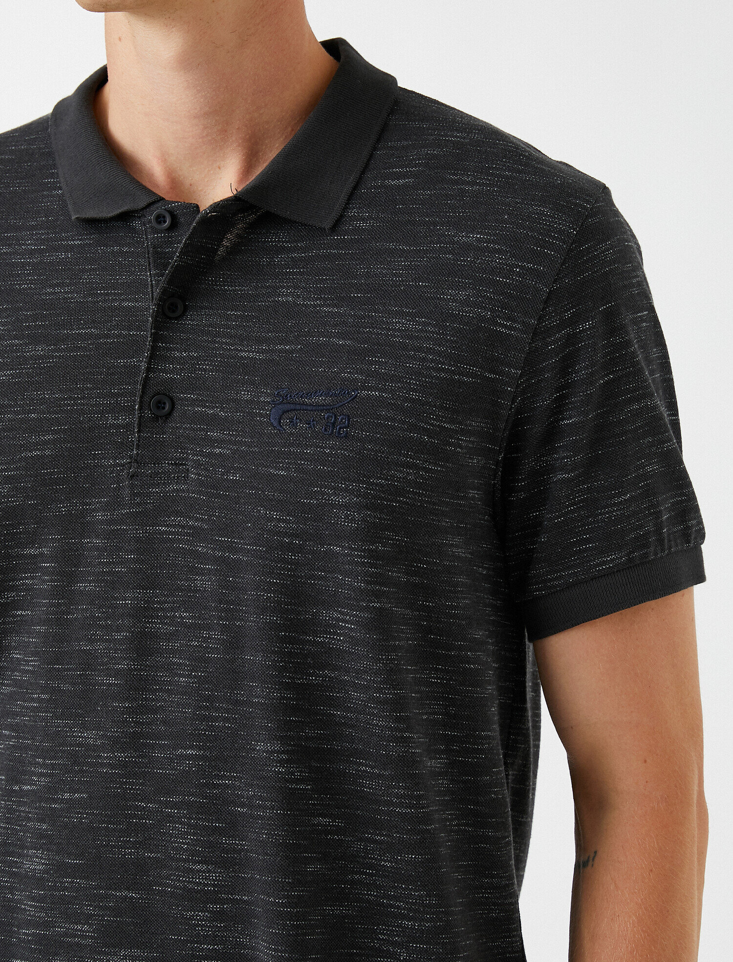 Kırçıllı Polo Yaka Tişört