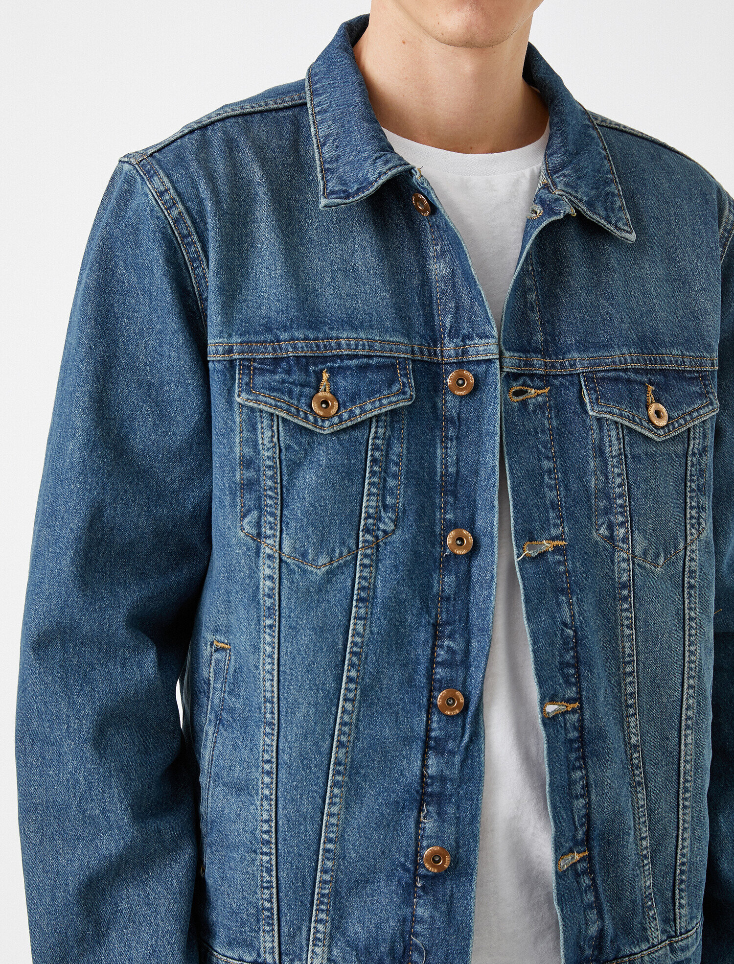   Düğmeli Cep Detaylı %100 Pamuk Jean Ceket