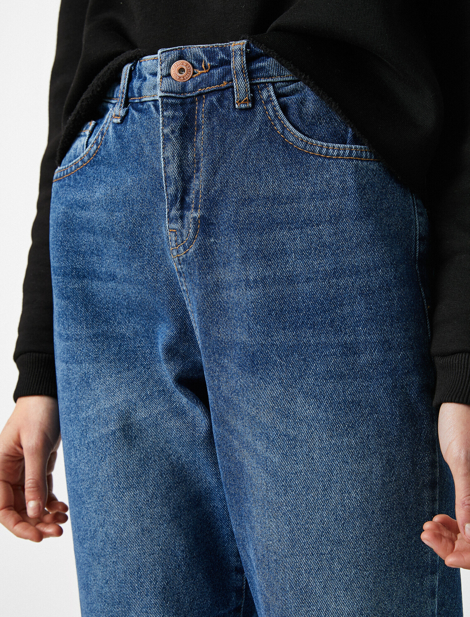   Mom Jean - Yüksek Bel Rahat Kesim Dar Paça Pantolon
