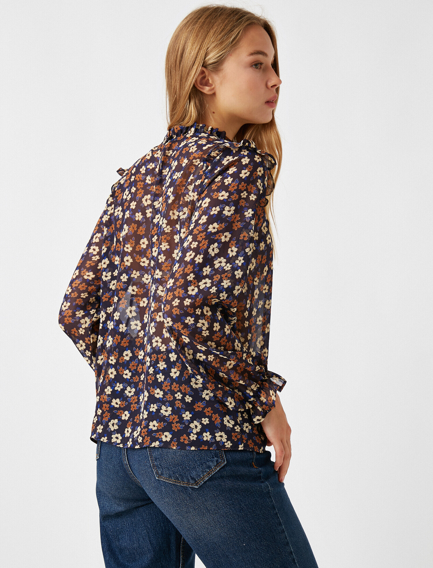   Balıkçı Yaka Uzun Kollu Çiçekli Bluz