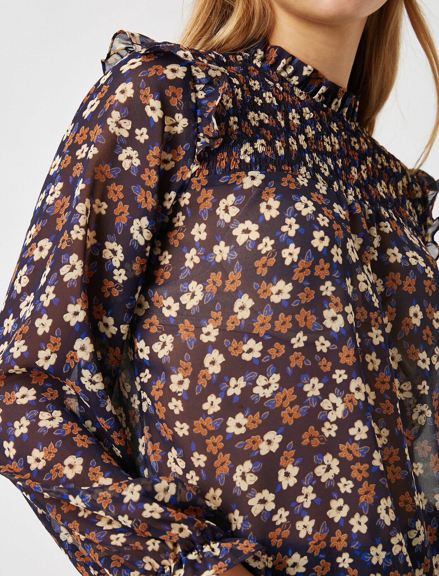   Balıkçı Yaka Uzun Kollu Çiçekli Bluz