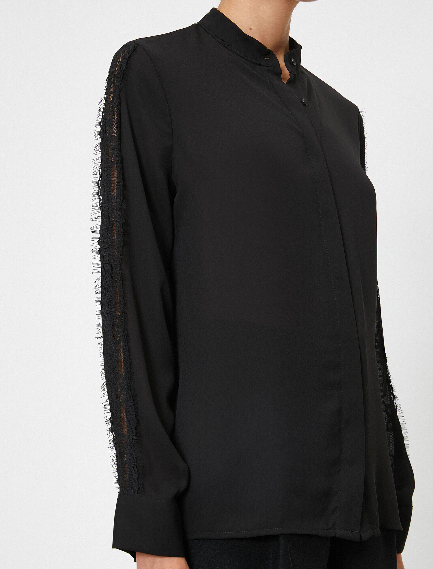   Dantel Detaylı Uzun Kollu Gömlek