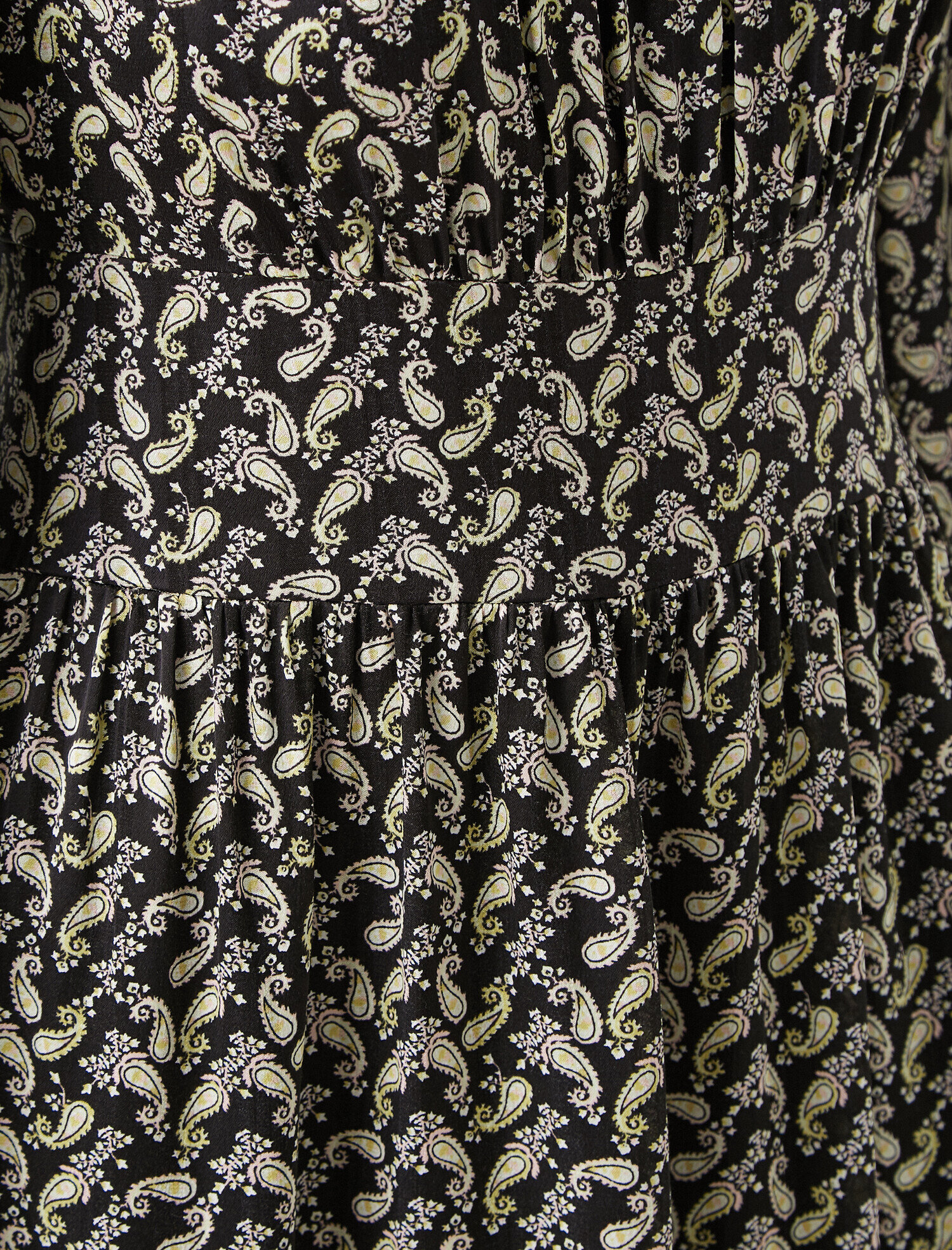   Bisiklet Yaka Uzun Kollu Şal Desenli Kısa Elbise