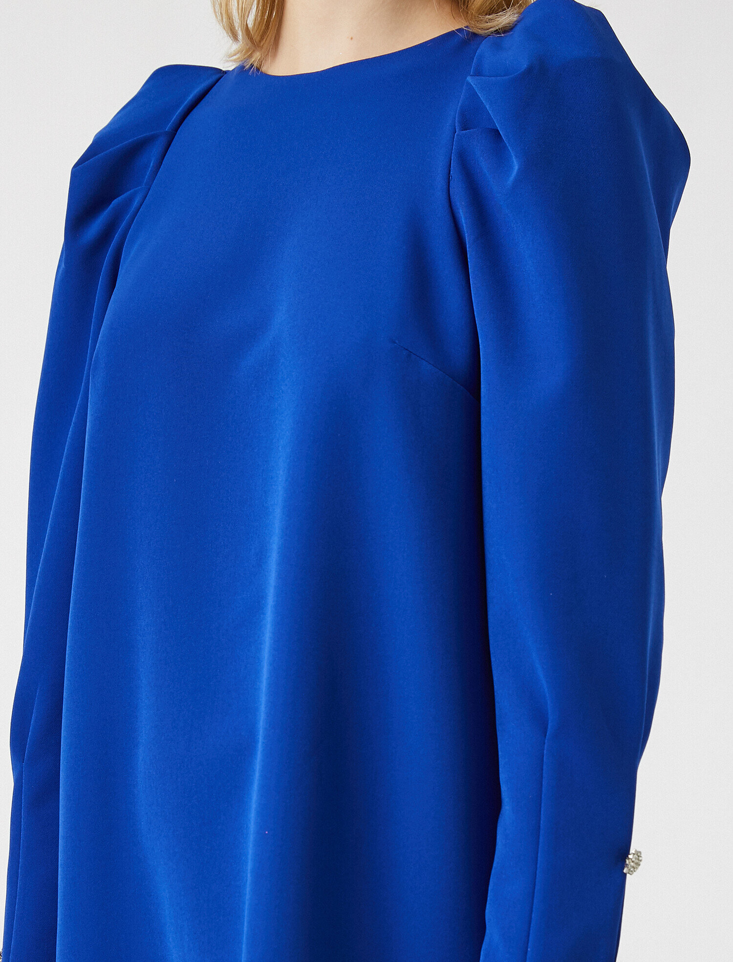   Vatkalı Abiye Elbise Kayık Yaka Uzun Kollu Krep