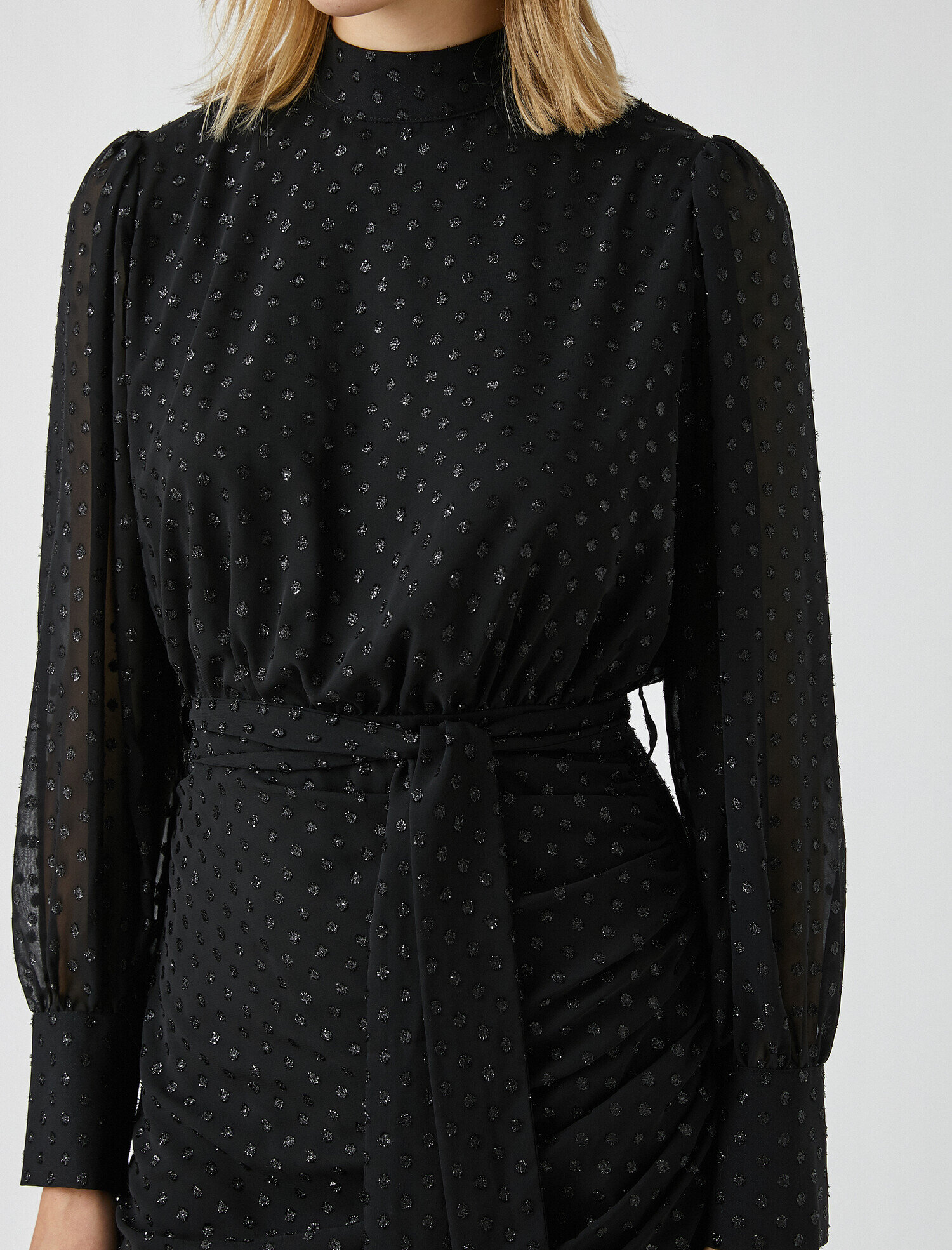   Şifon Abiye Elbise Uzun Kollu Kemerli Kısa