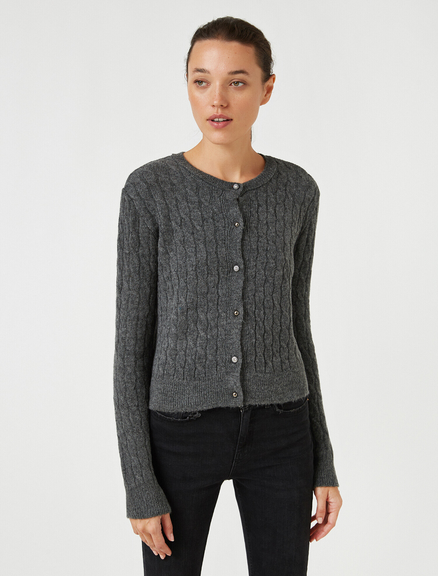   Bisiklet Yaka Saç Örgülü Düğmeli Triko Hırka