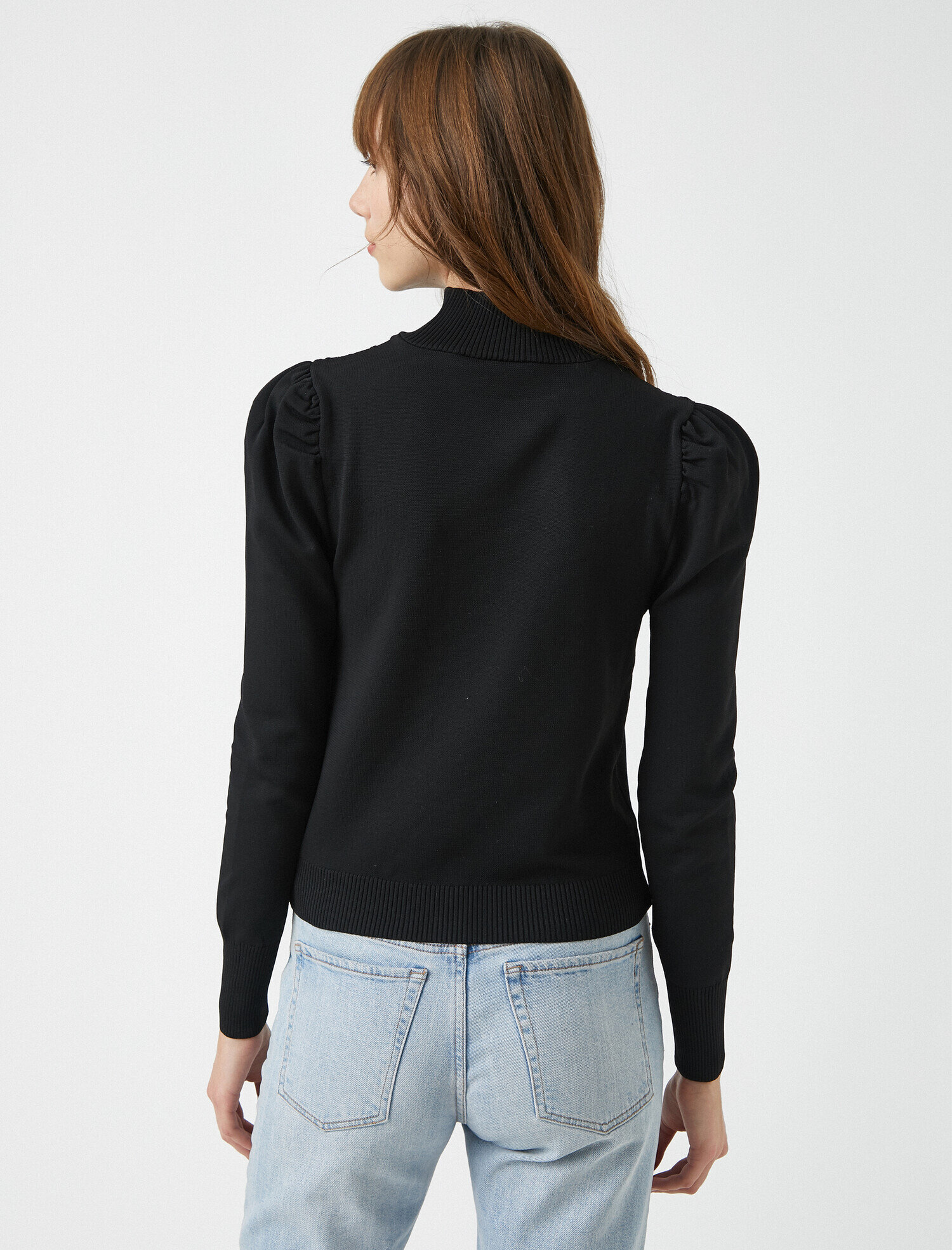   Boğazlı Uzun Balon Kol Dantel Detaylı Triko Kazak